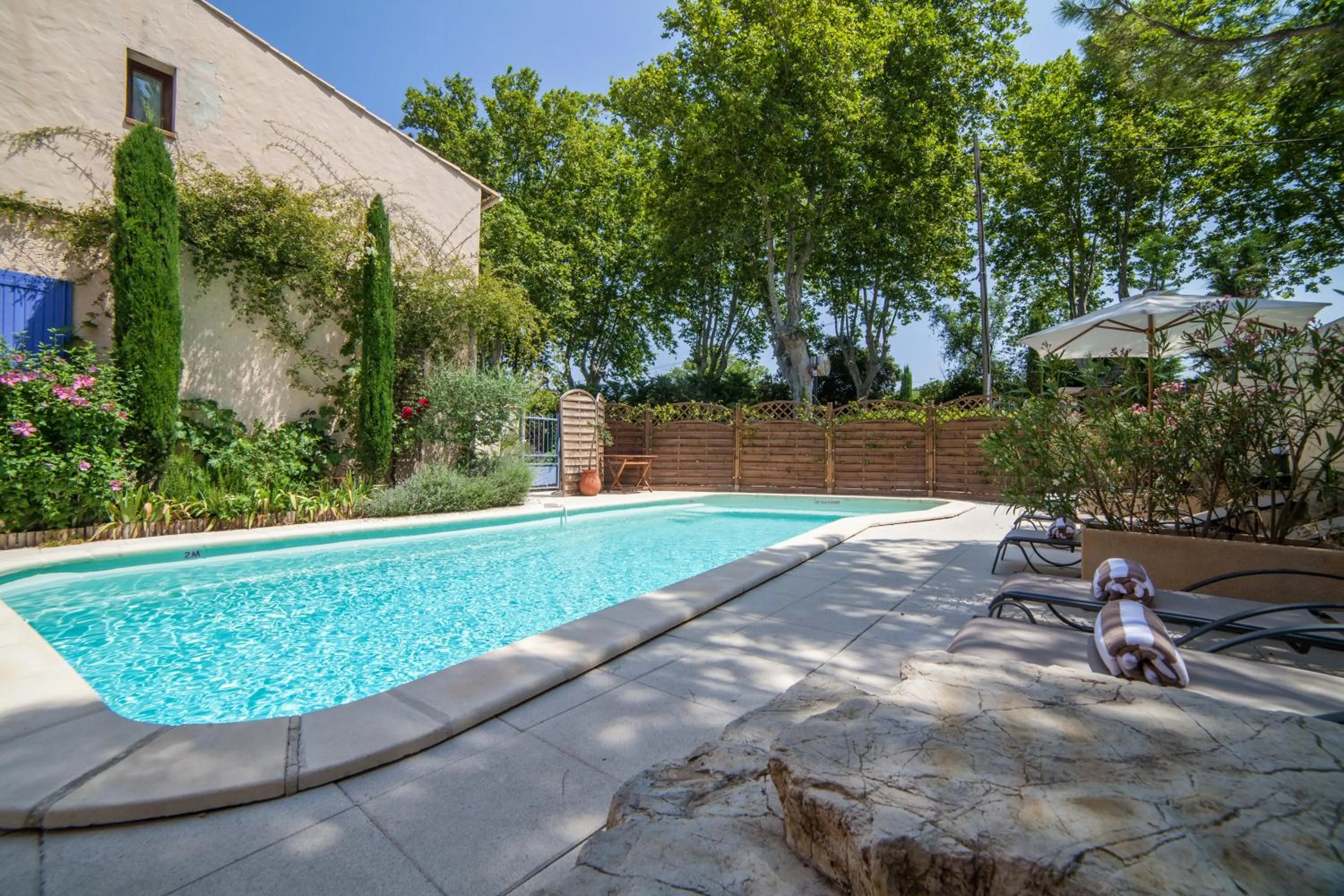Swimming pool in Hotel Mistral