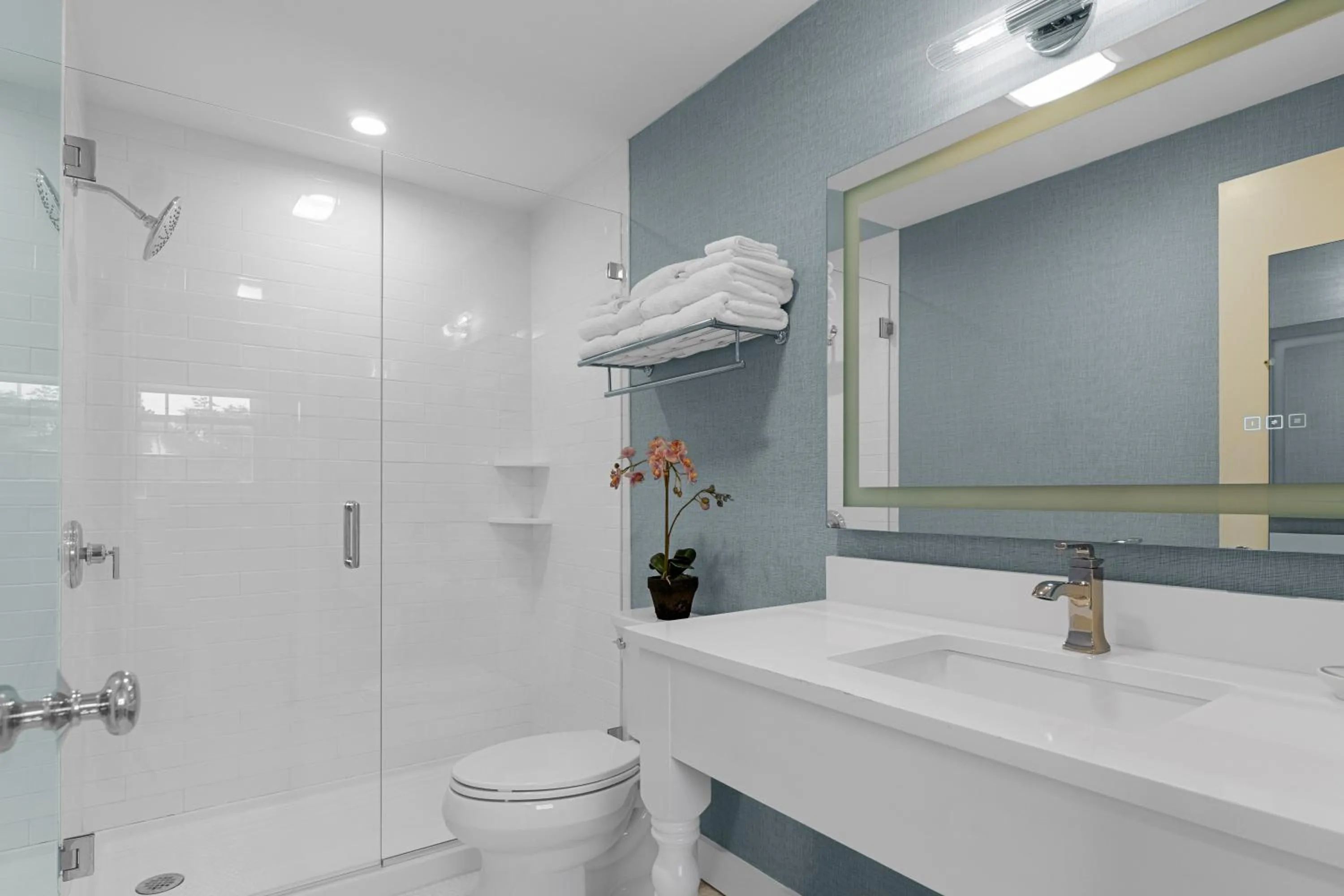 Bathroom in Nantucket Inn