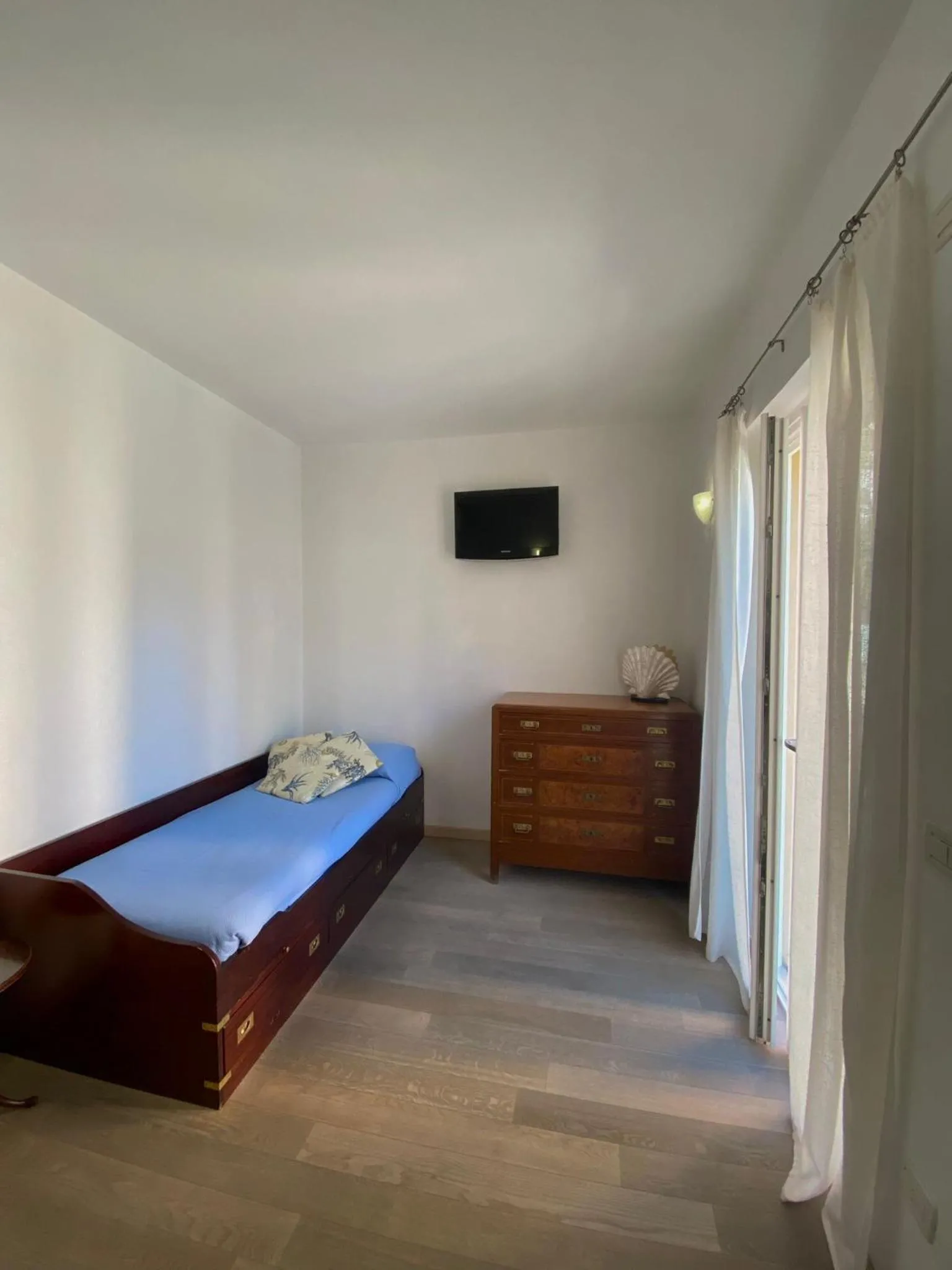 Bed in Clelia Apartments - Deiva Marina