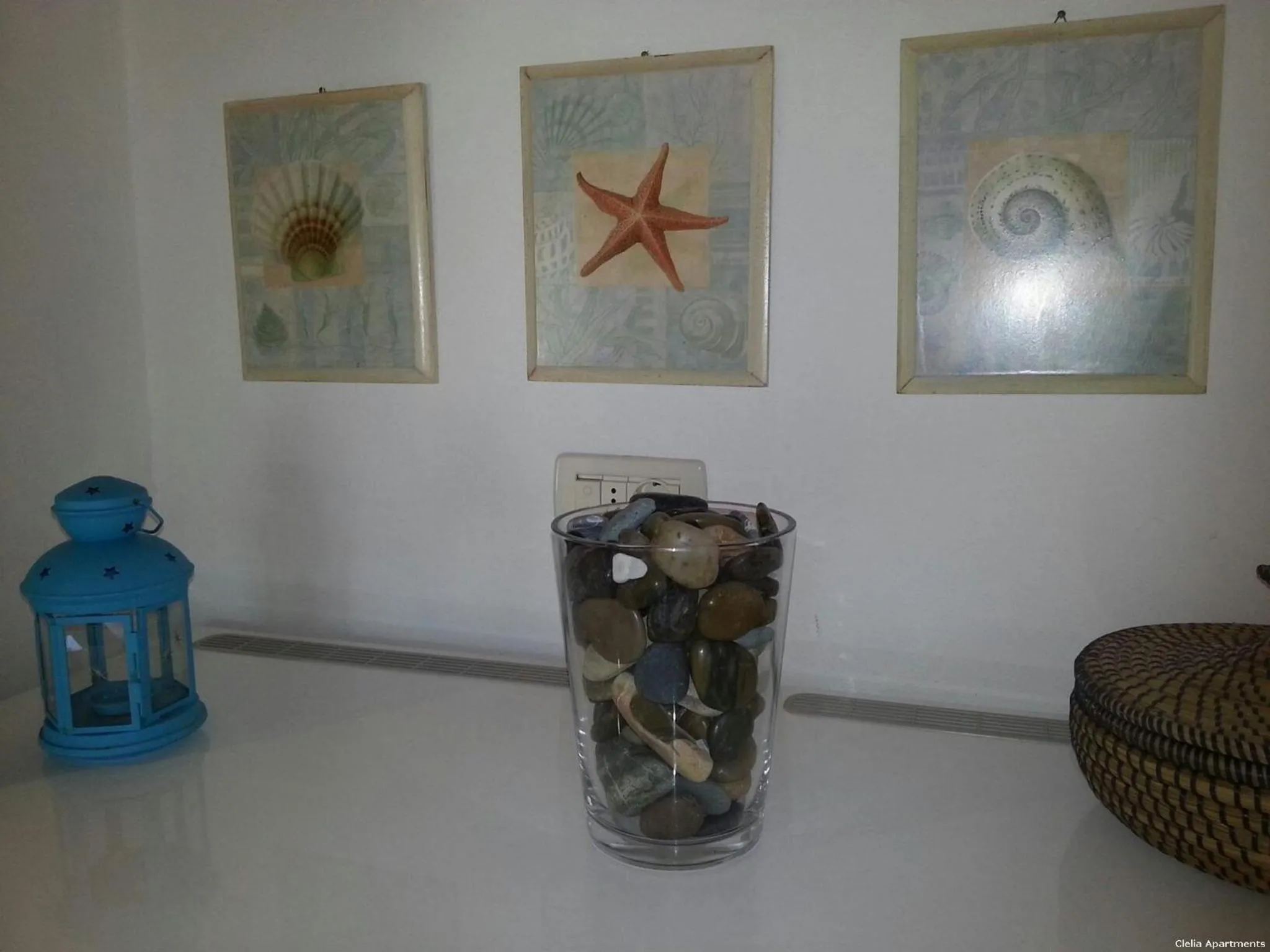 Decorative detail in Clelia Apartments - Deiva Marina
