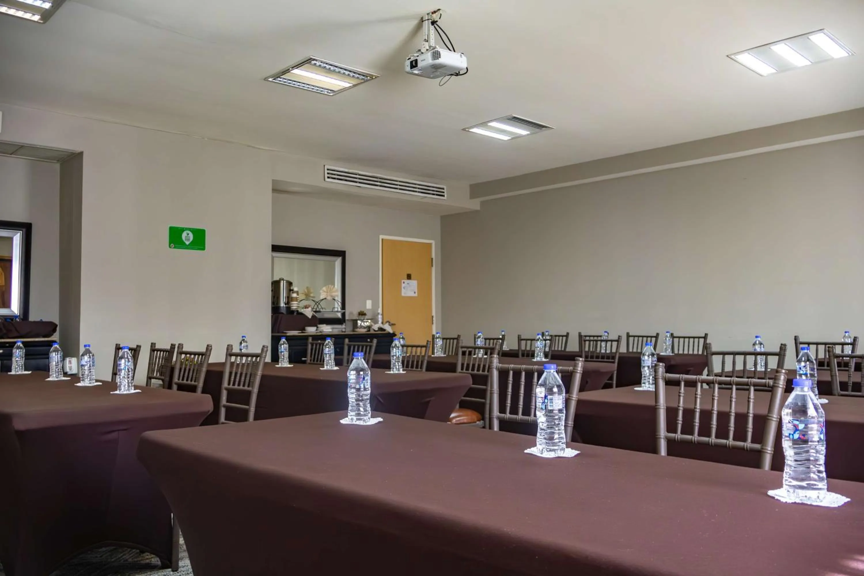 Meeting/conference room in Best Western PLUS Monterrey Airport