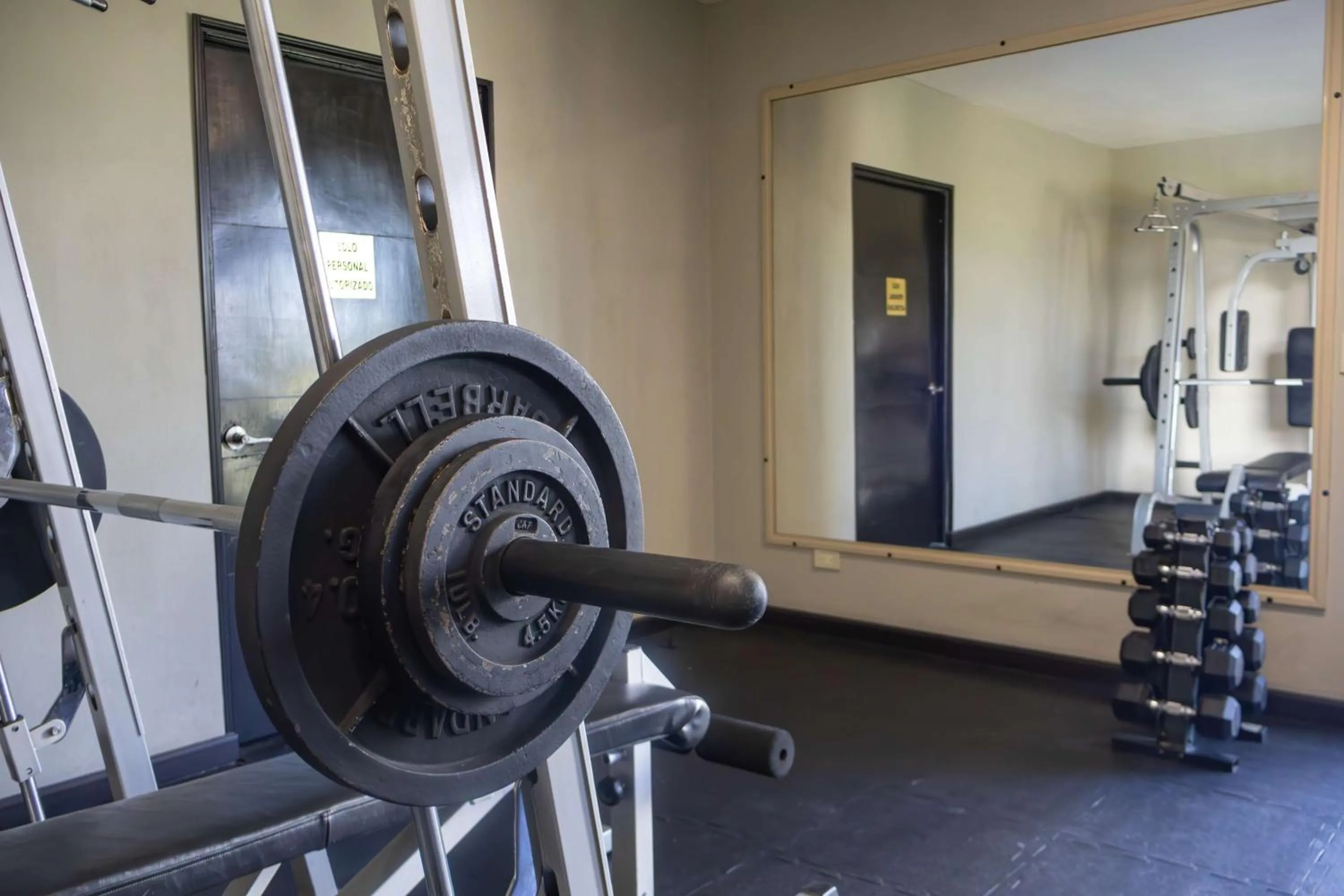 Fitness centre/facilities in Best Western PLUS Monterrey Airport