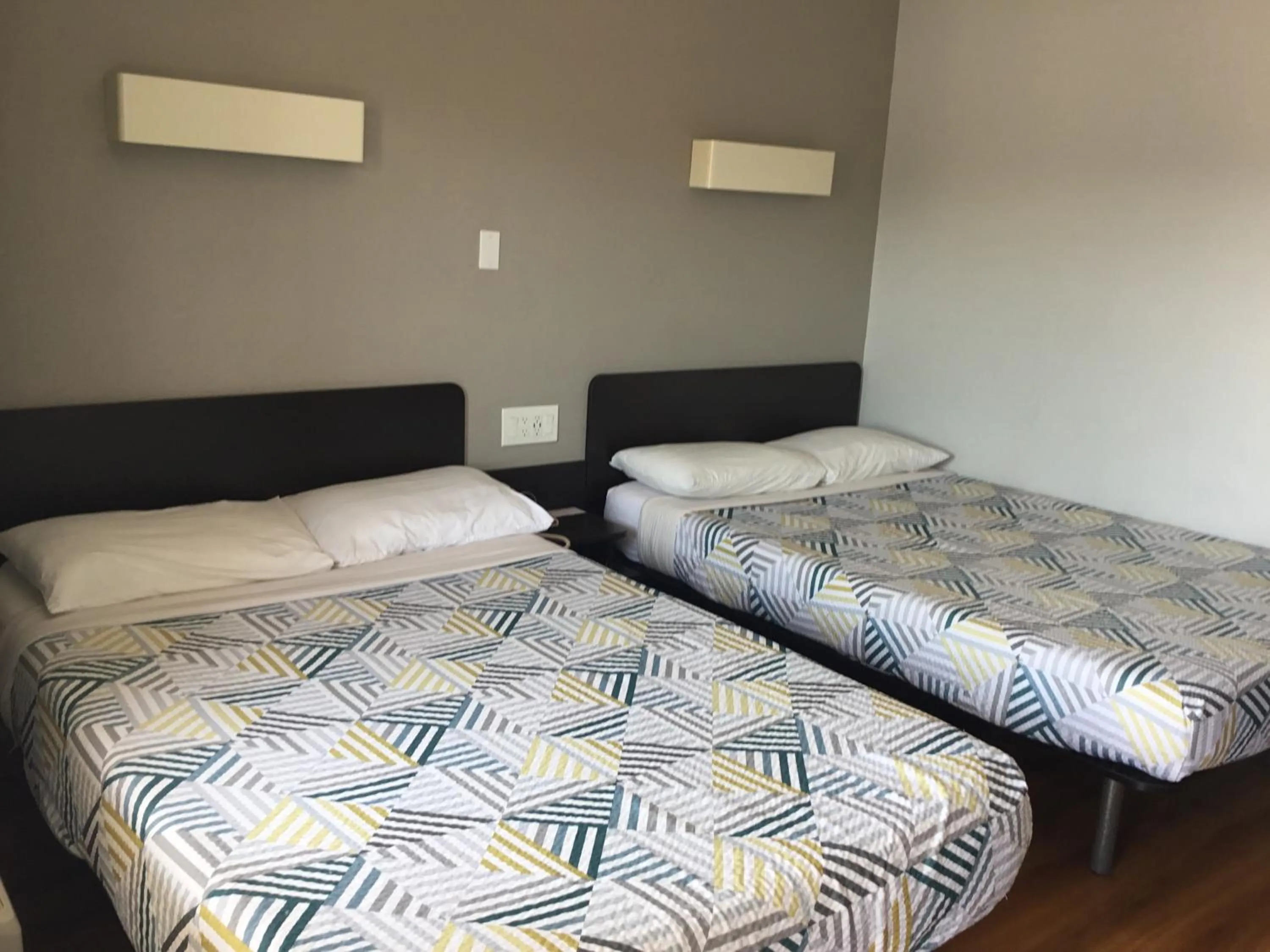 Bed in Motel 6-El Paso, TX - West