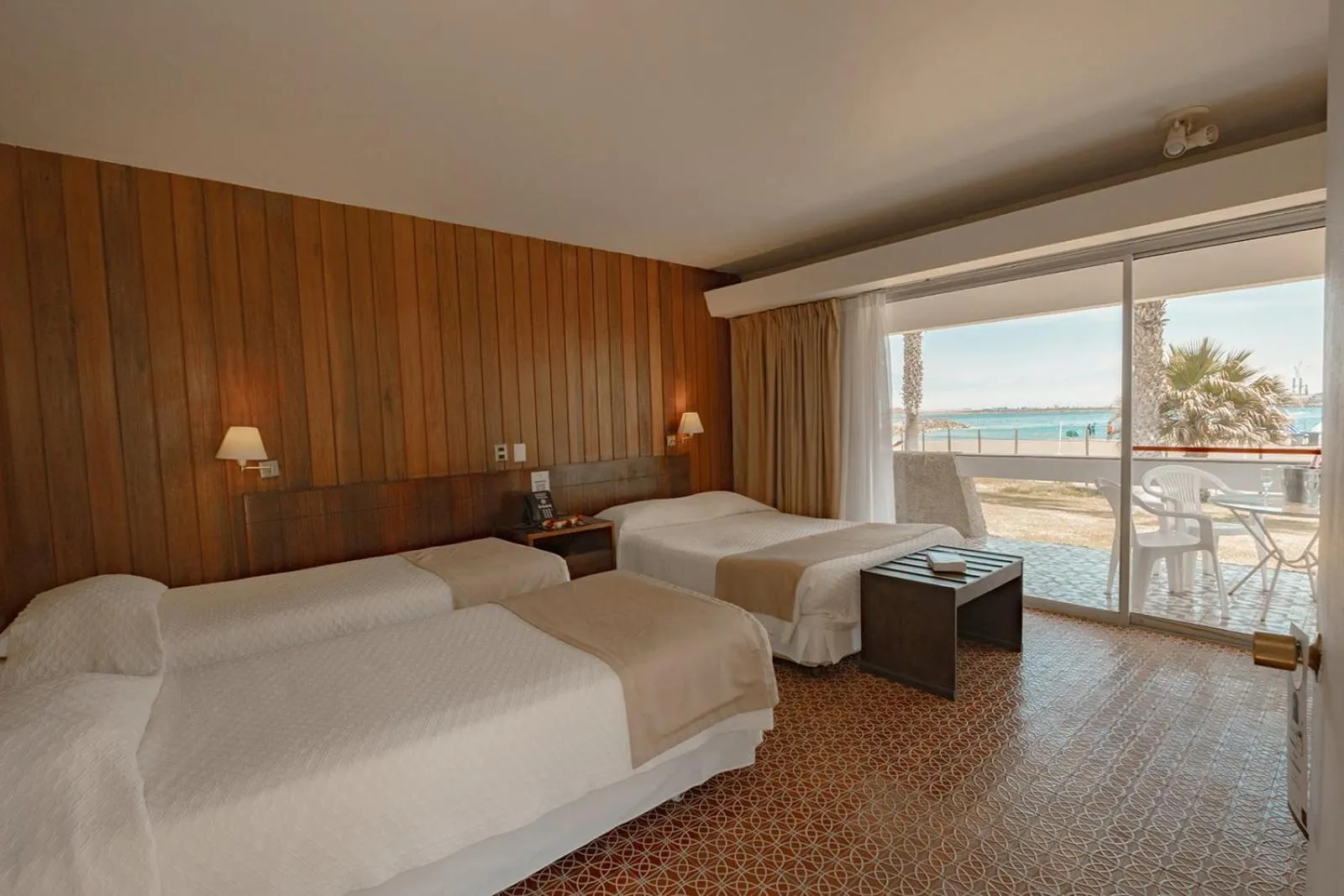 Bed in Panamericana Hotel Arica