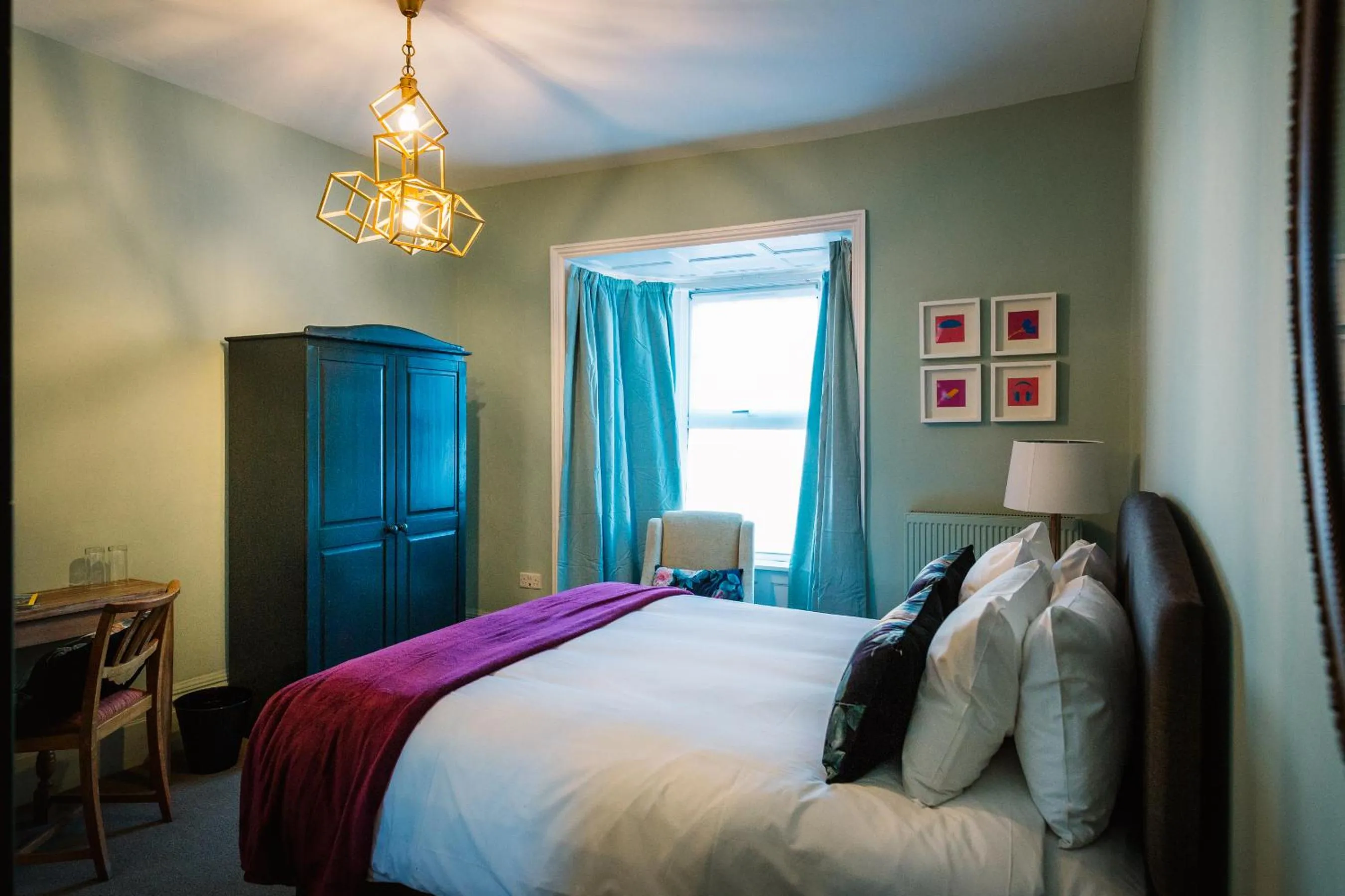 Bed in Bampton Townhouse