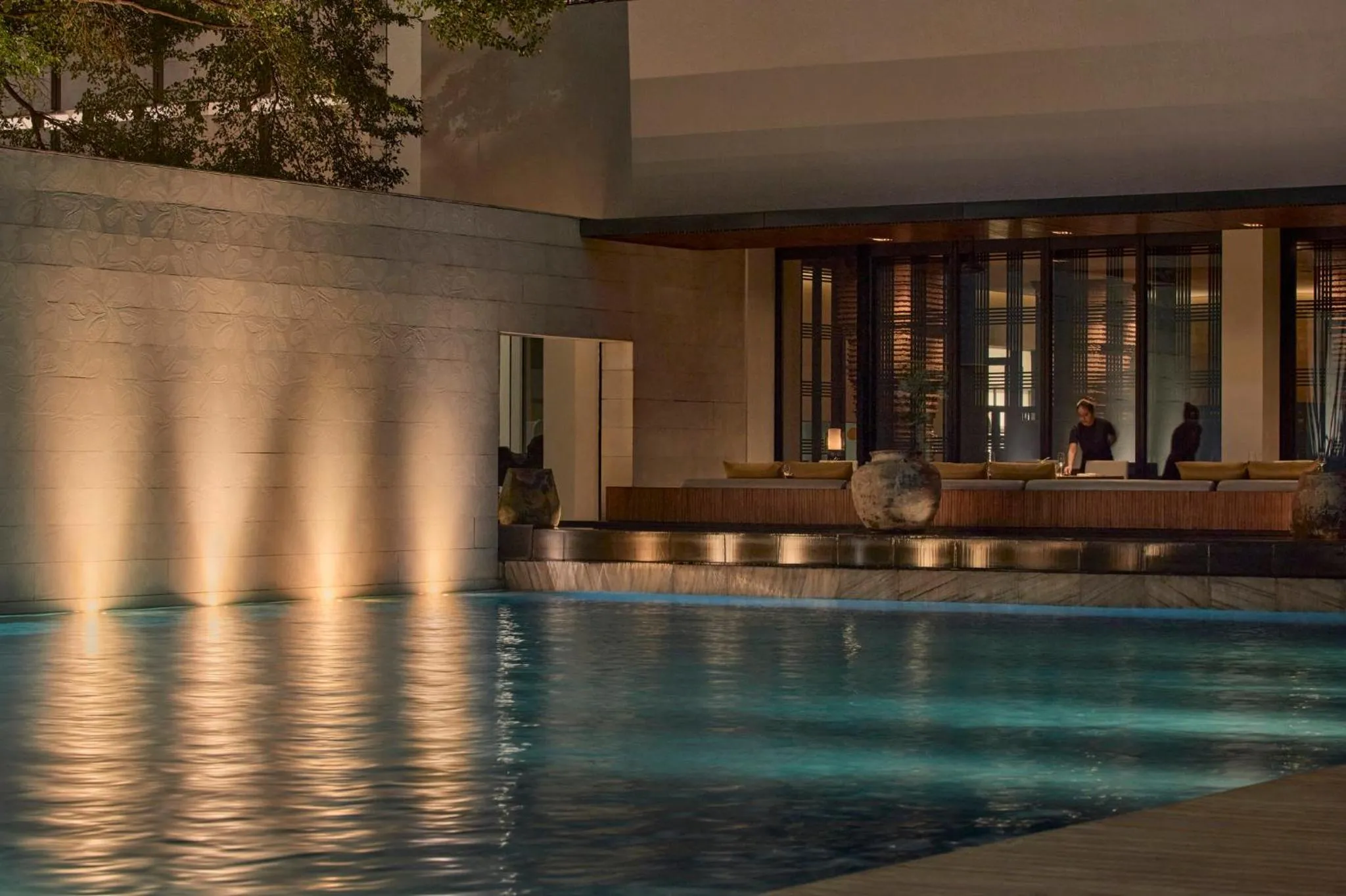Swimming pool in COMO Metropolitan Bangkok