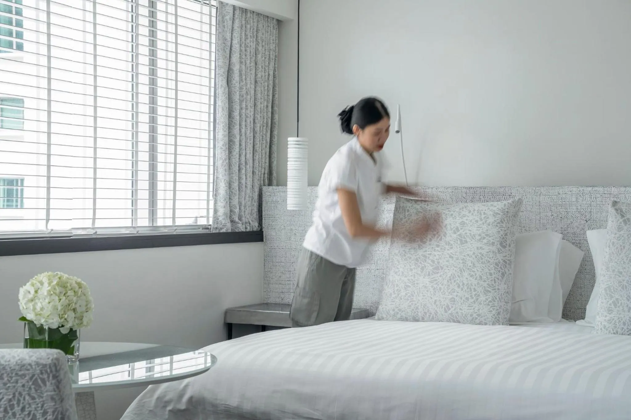 Photo of the whole room, Bed in COMO Metropolitan Bangkok