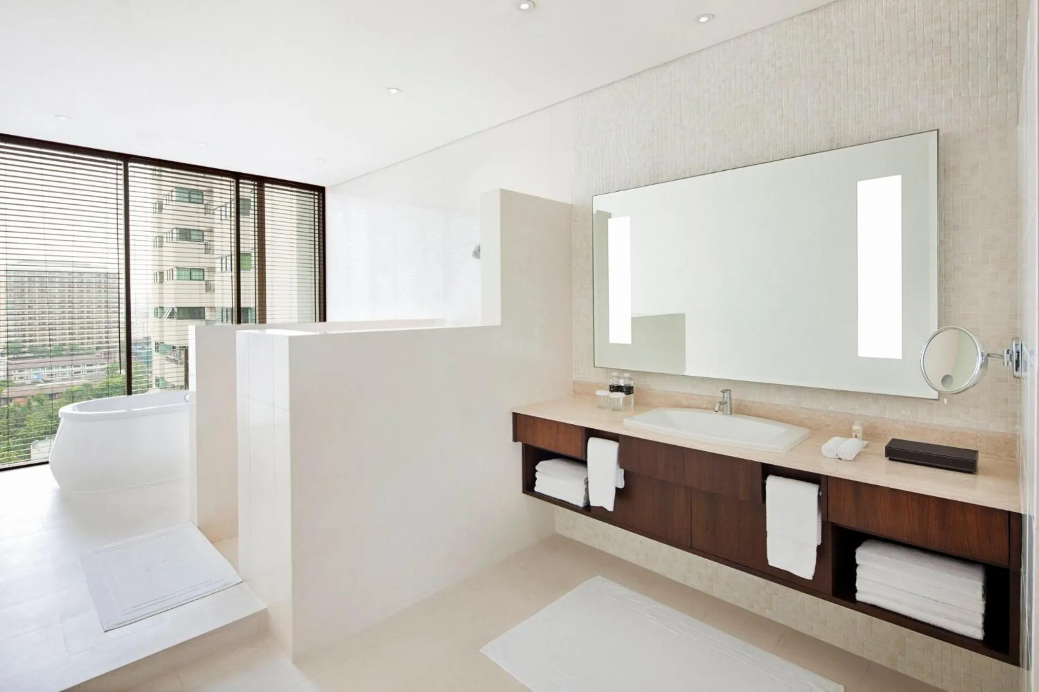 Bathroom in COMO Metropolitan Bangkok