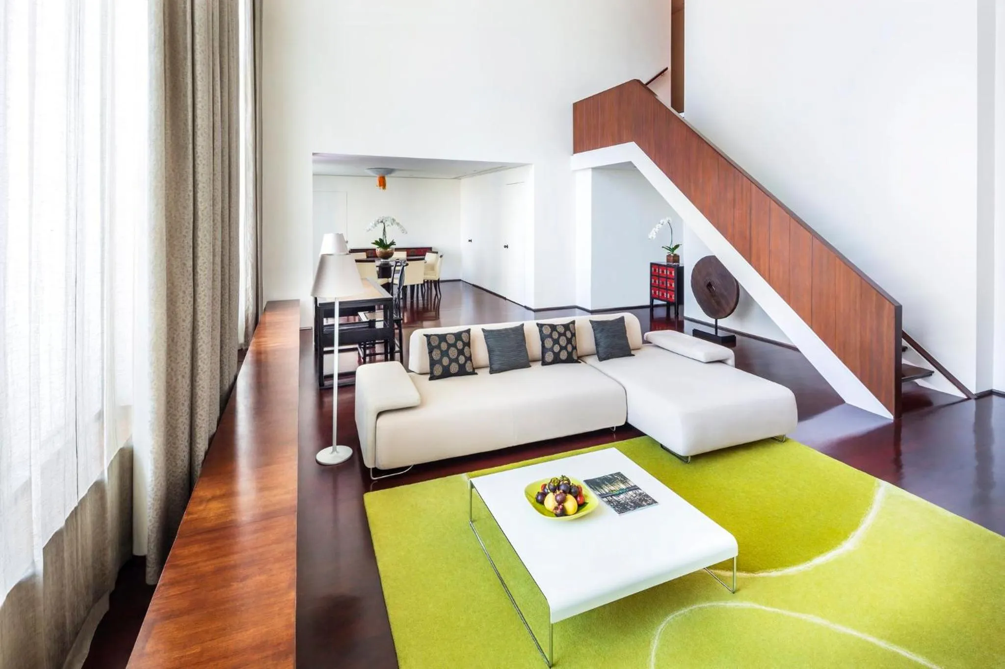 Property building, Bed in COMO Metropolitan Bangkok