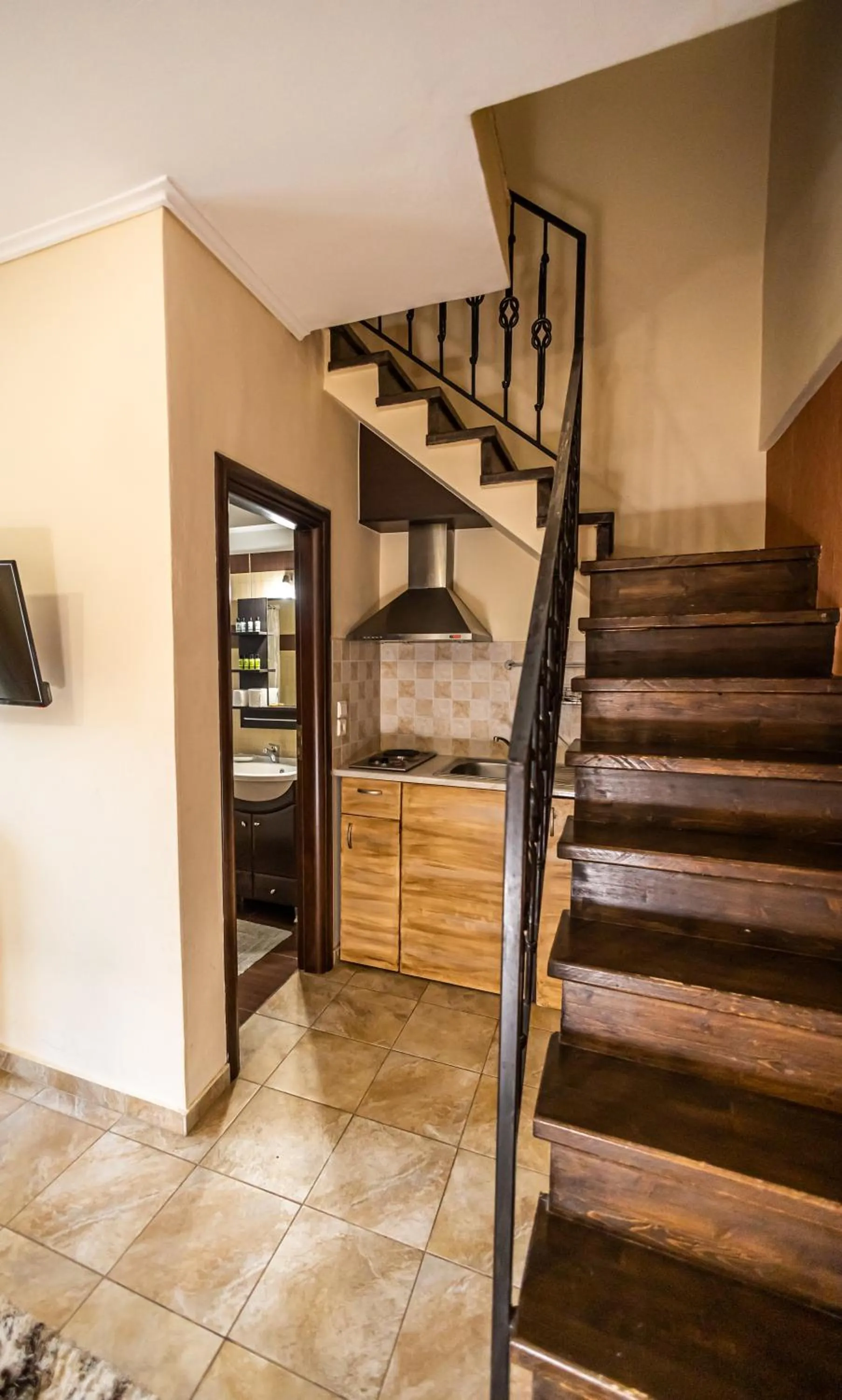 Kitchen or kitchenette in Enastron