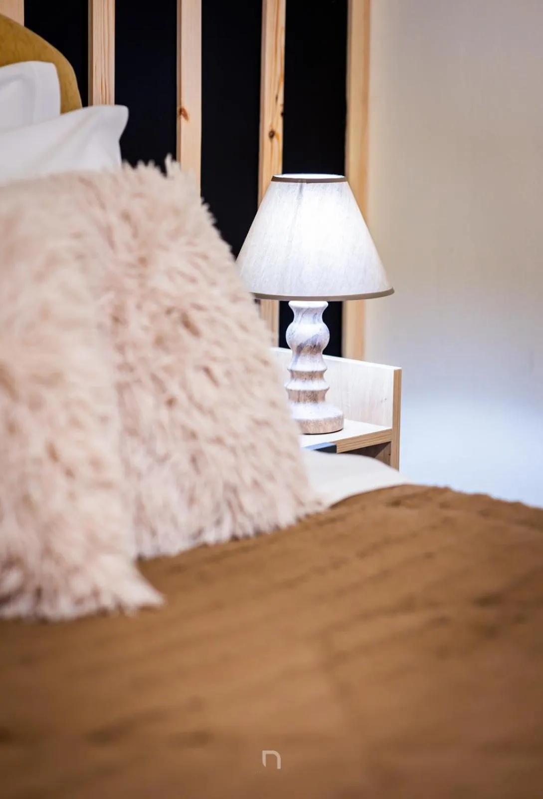 Bedroom, Bed in Enastron