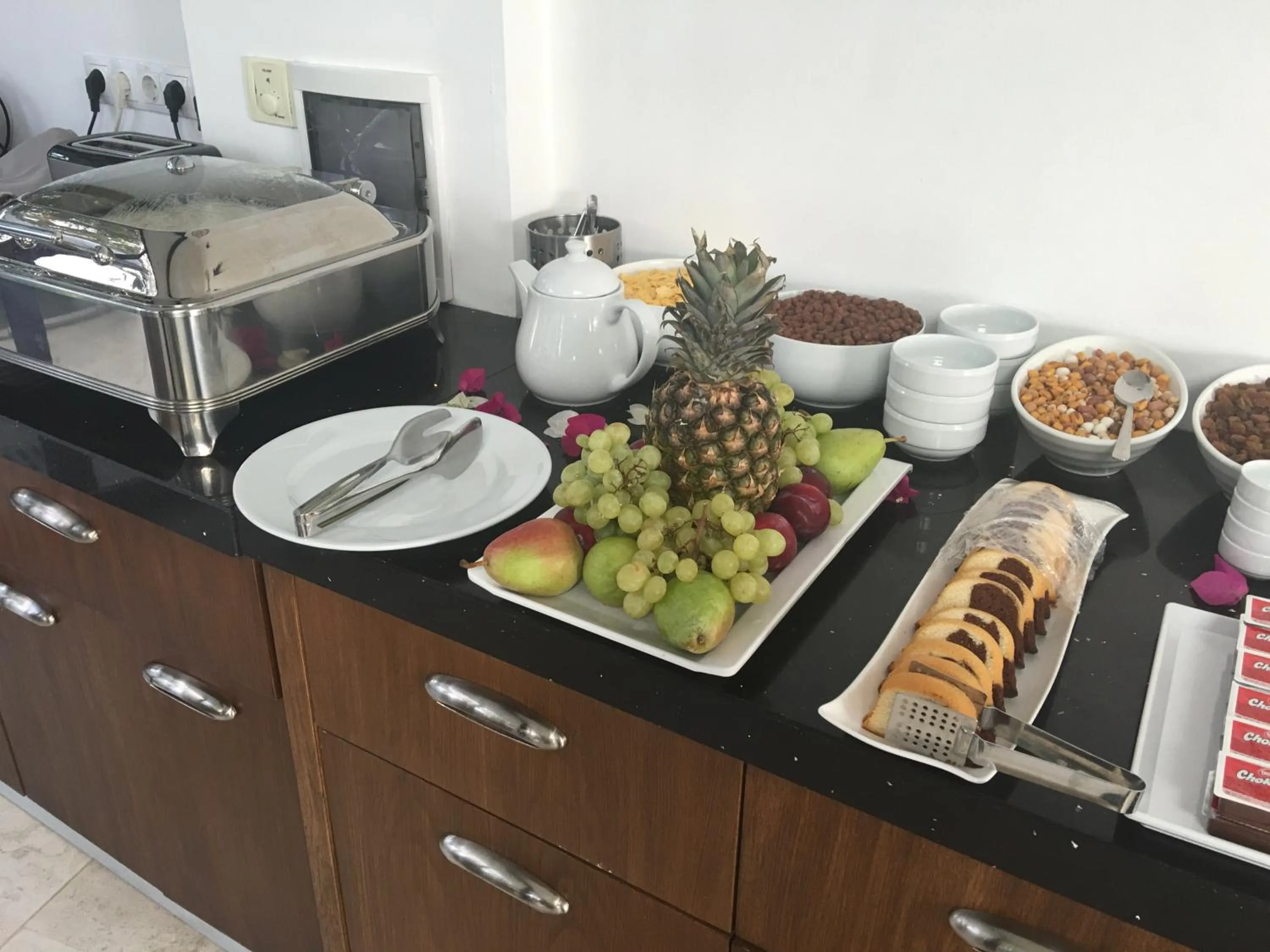 Meals, Coffee/Tea Facilities in Asmin Hotel Bodrum