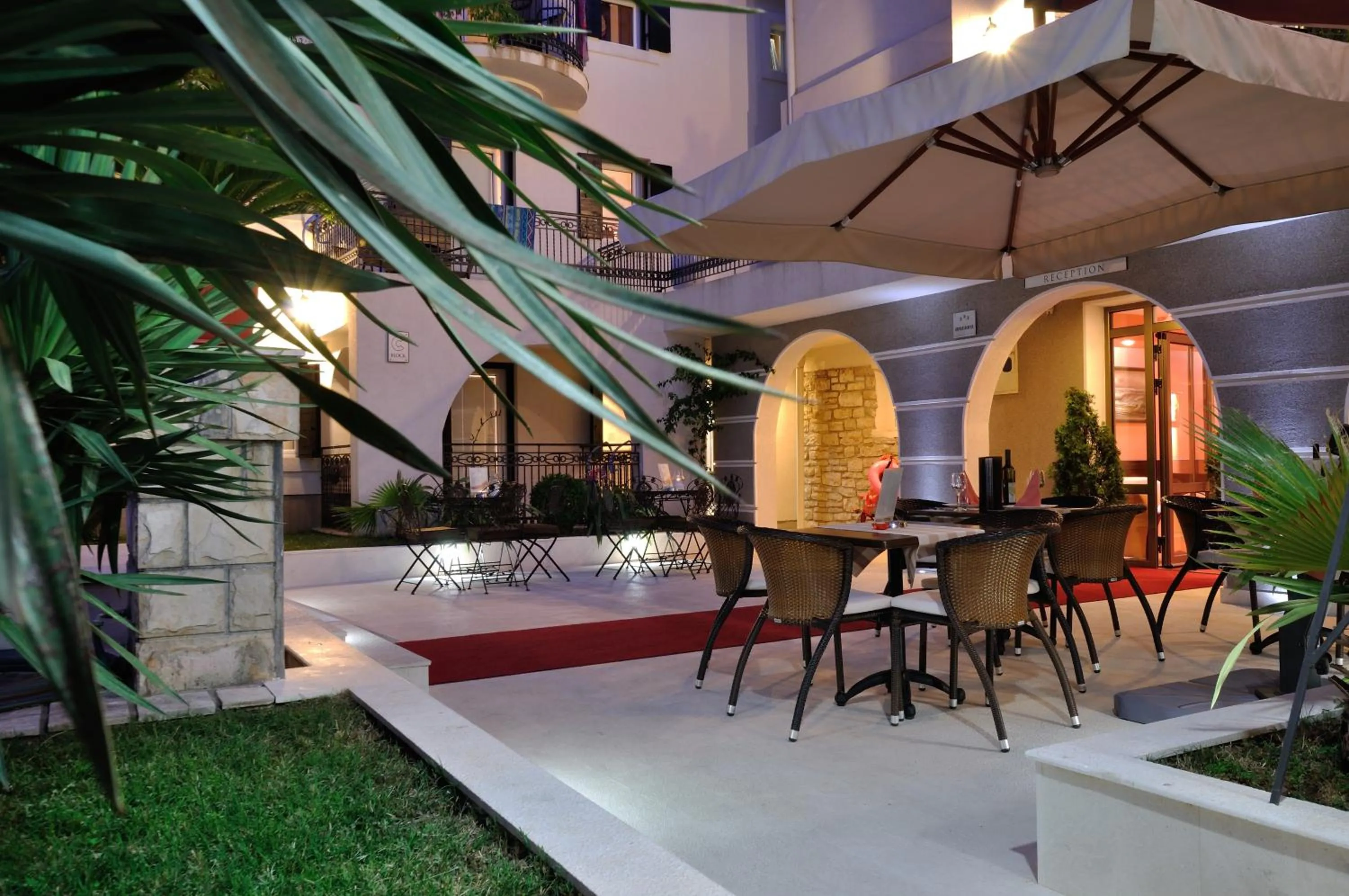 Lounge or bar in Vila Đurić - Ex Hotel Đurić