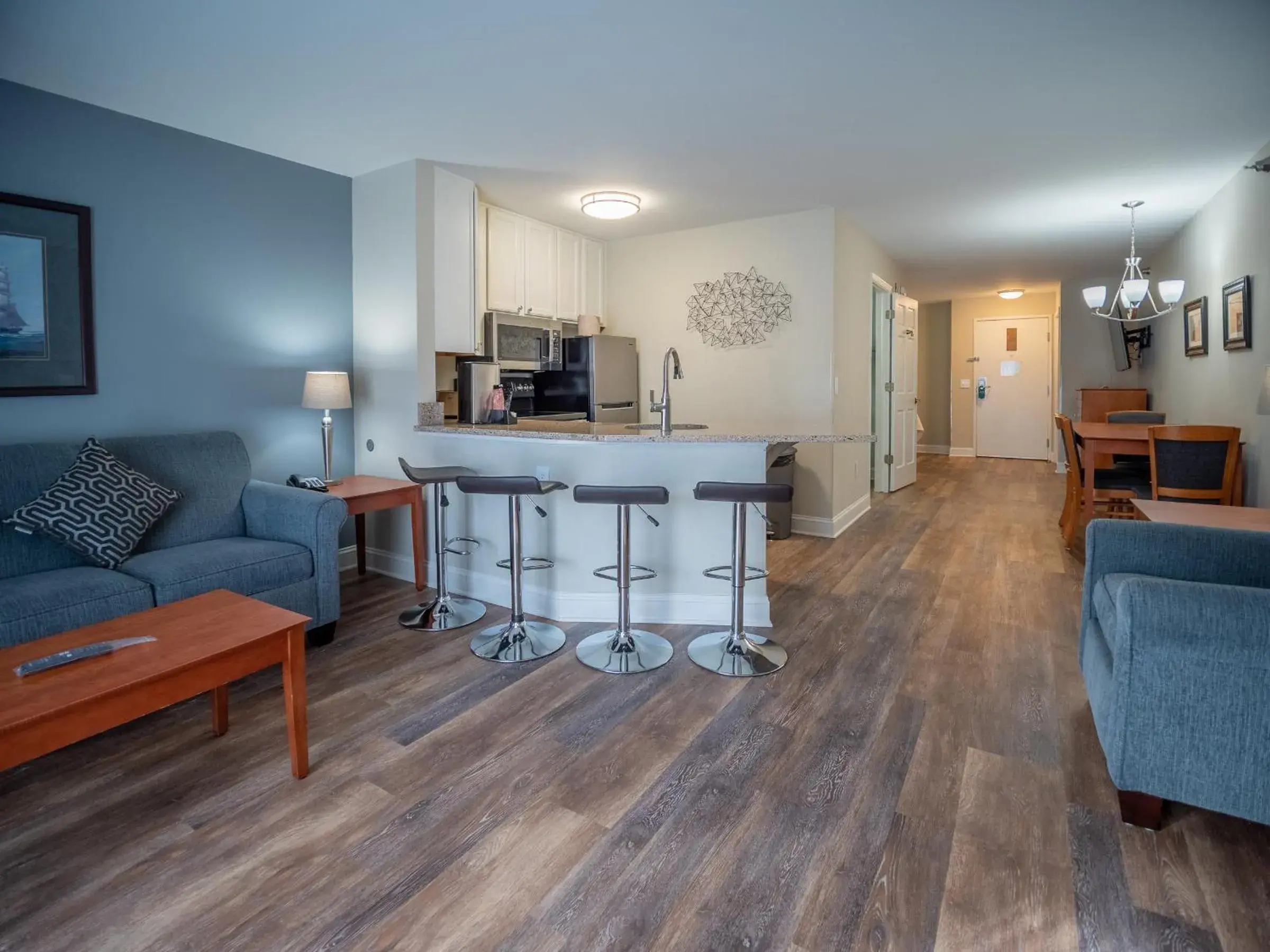 Studio Suite in The Cove of Lake Geneva Studio Suite in The Cove of Lake Geneva