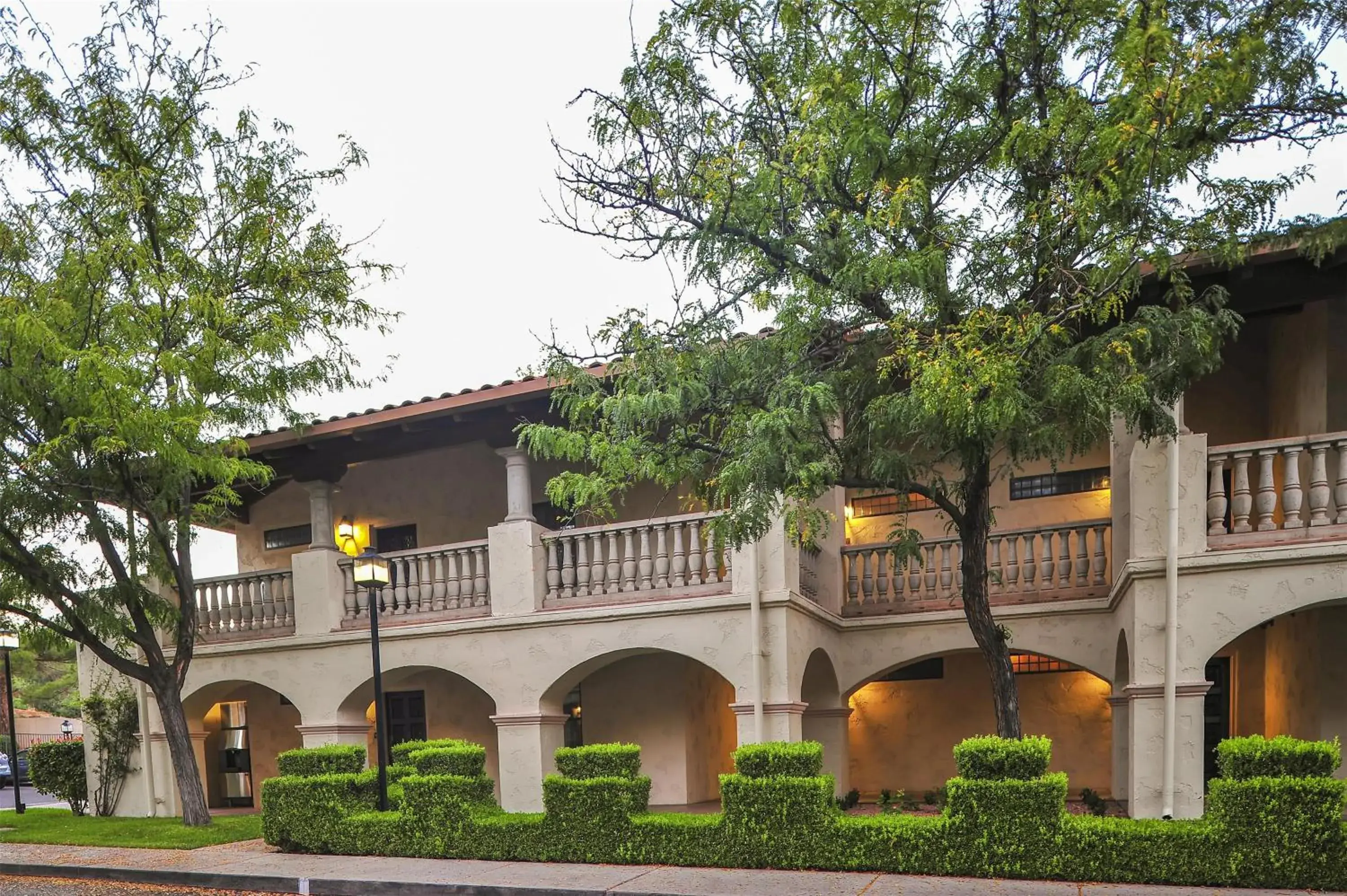 Property building in Hilton Vacation Club Los Abrigados Resort & Spa Sedona Property building in Hilton Vacation Club Los Abrigados Resort & Spa Sedona