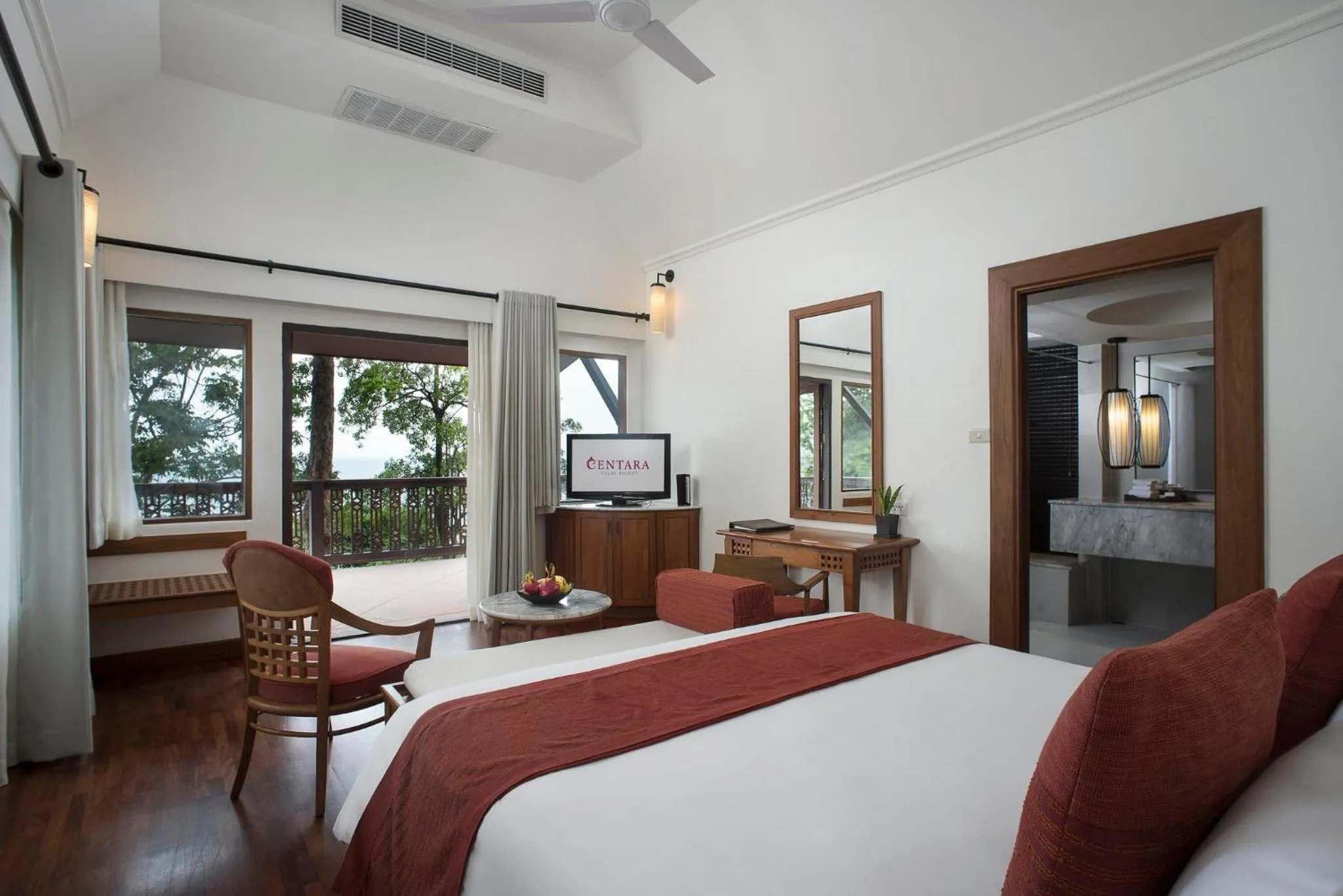 Photo of the whole room, Bed in Centara Villas Phuket