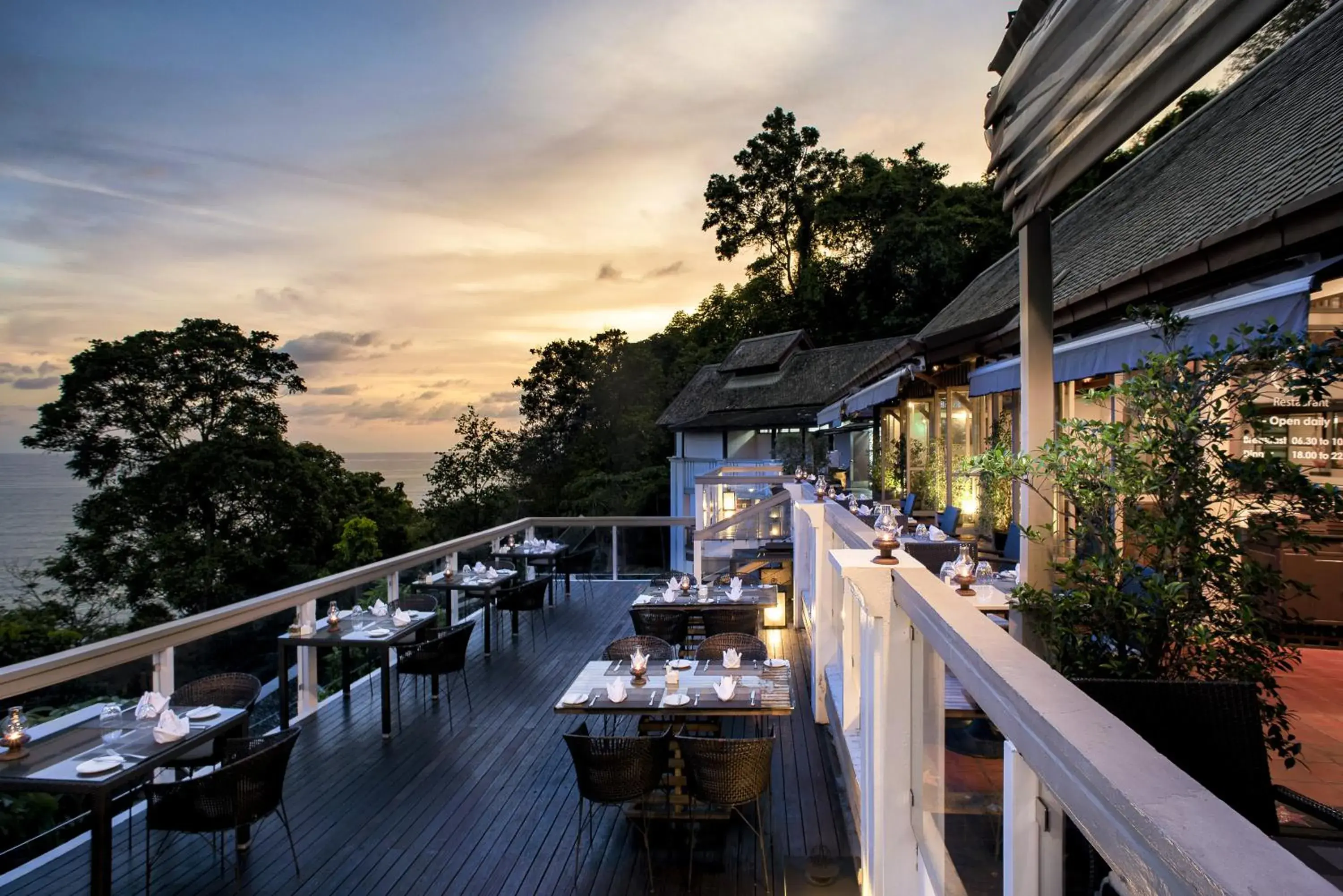 Restaurant/places to eat in Centara Villas Phuket Restaurant/places to eat in Centara Villas Phuket