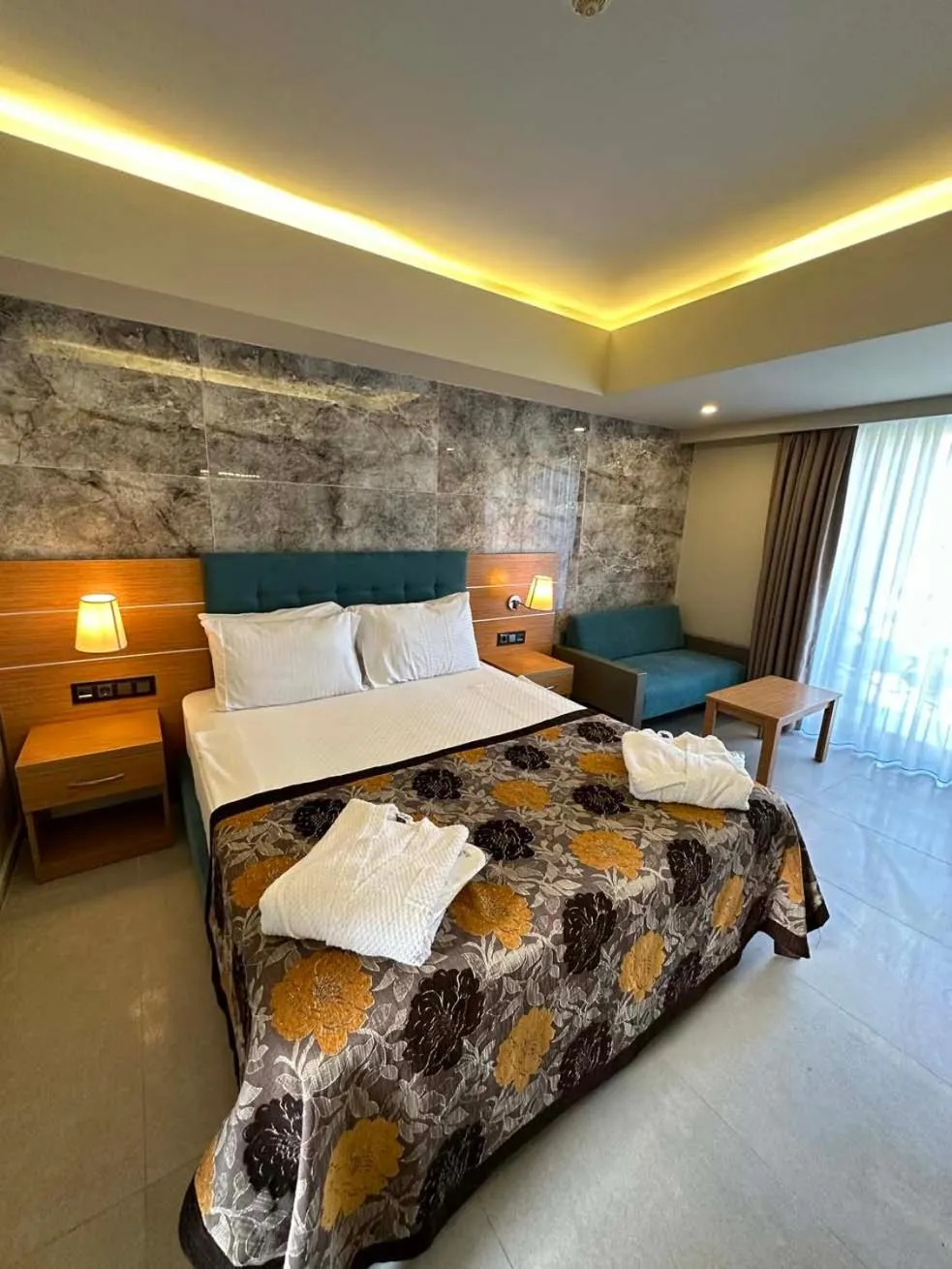 Bed in Hotel Ambrosia