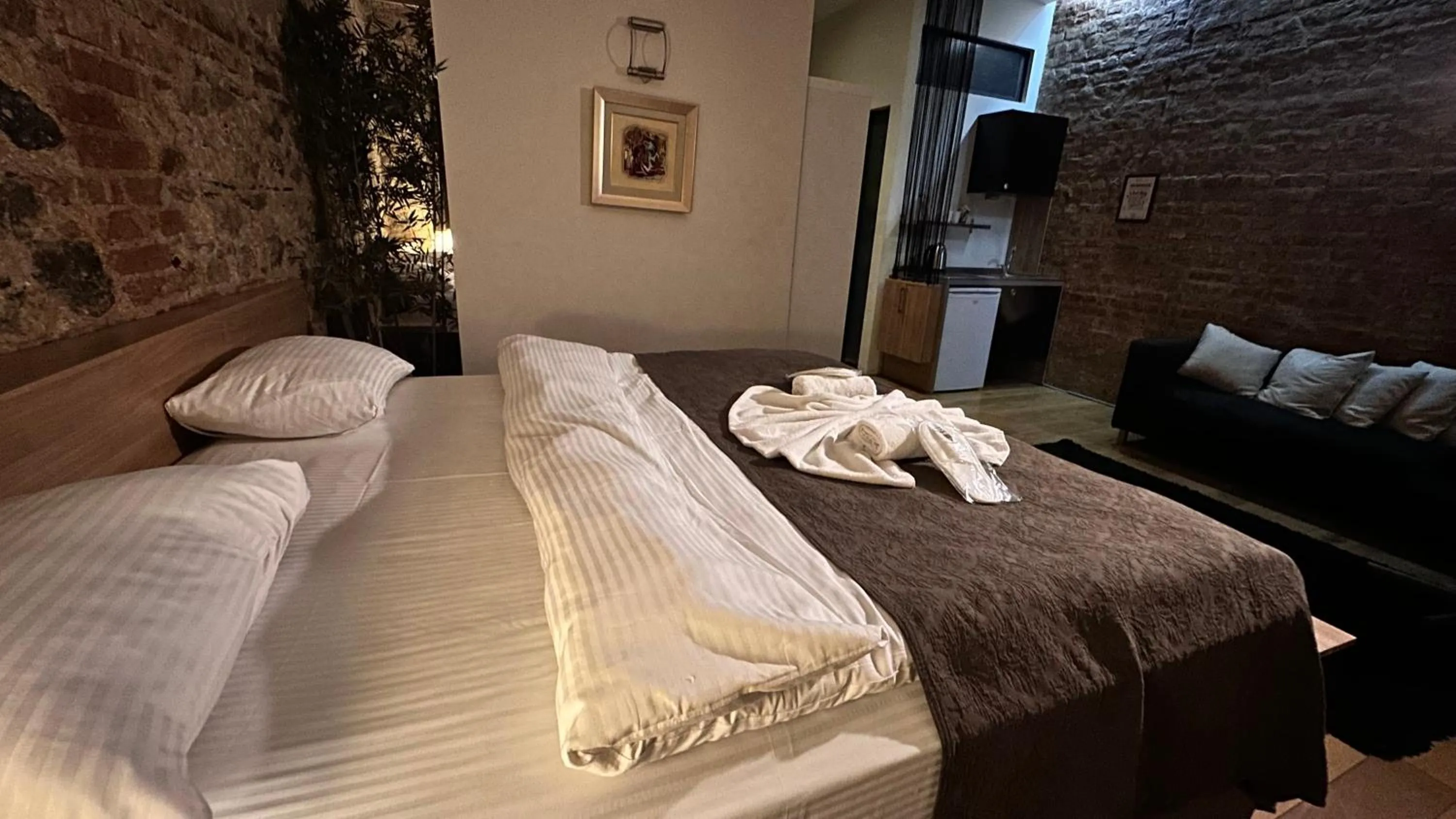 Bed in Rooms Galata