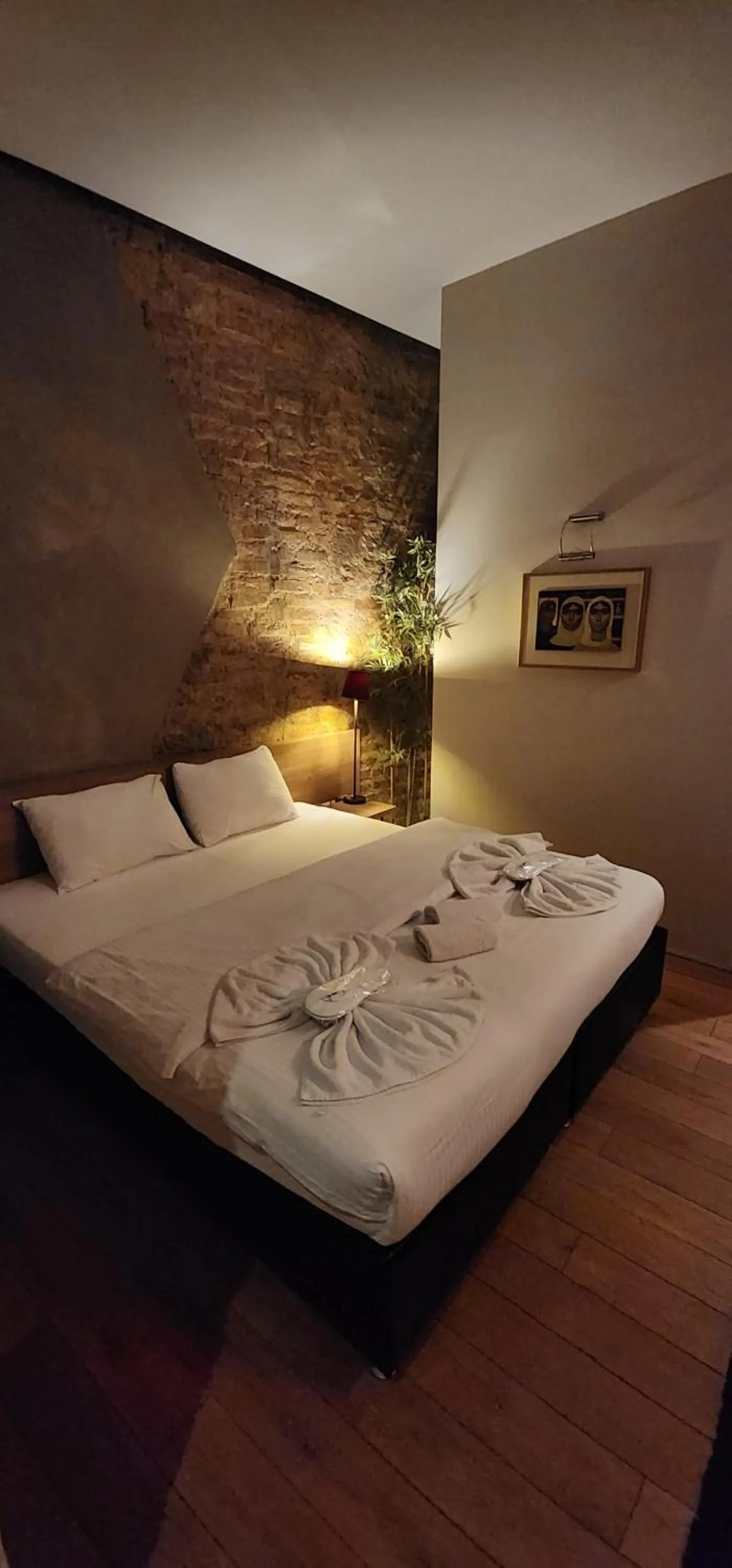 Bed in Rooms Galata
