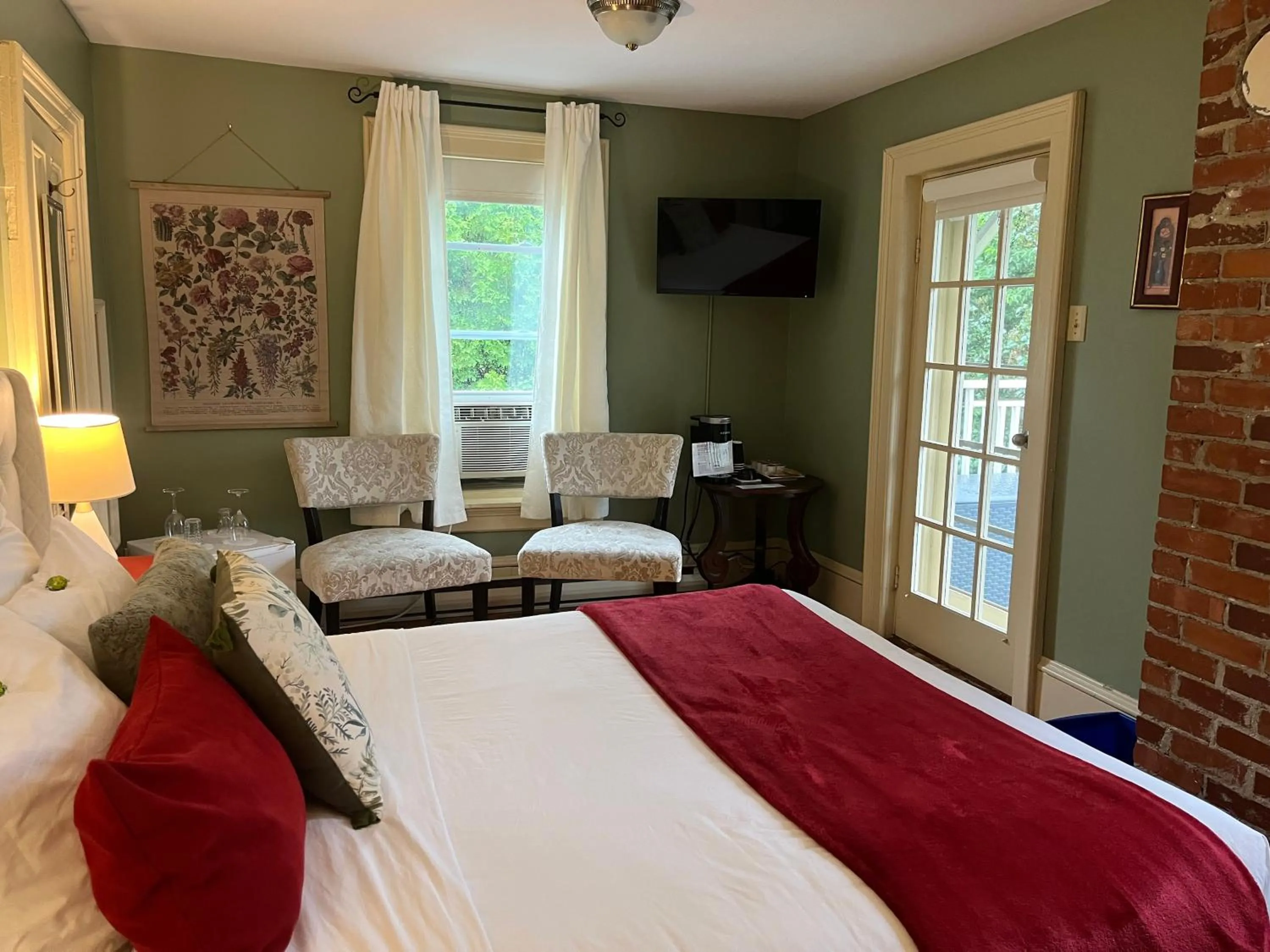 Bed in La Belle Victorienne