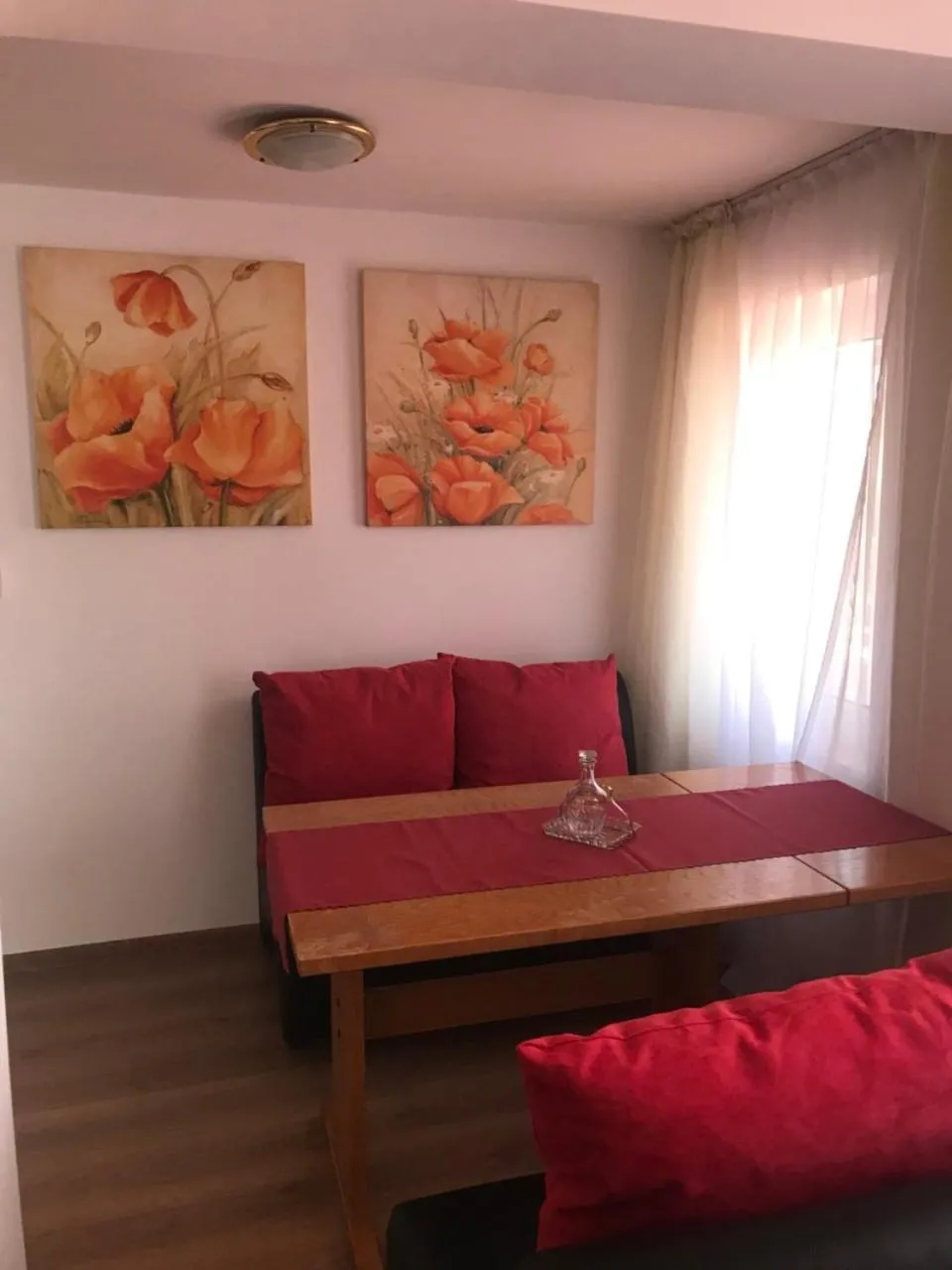 Photo of the whole room in Aurora Guest House