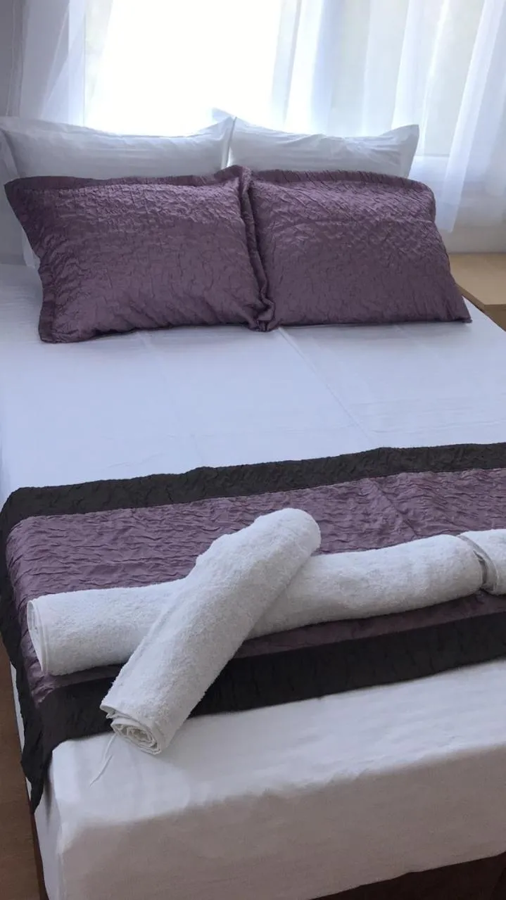Bed in Aurora Guest House