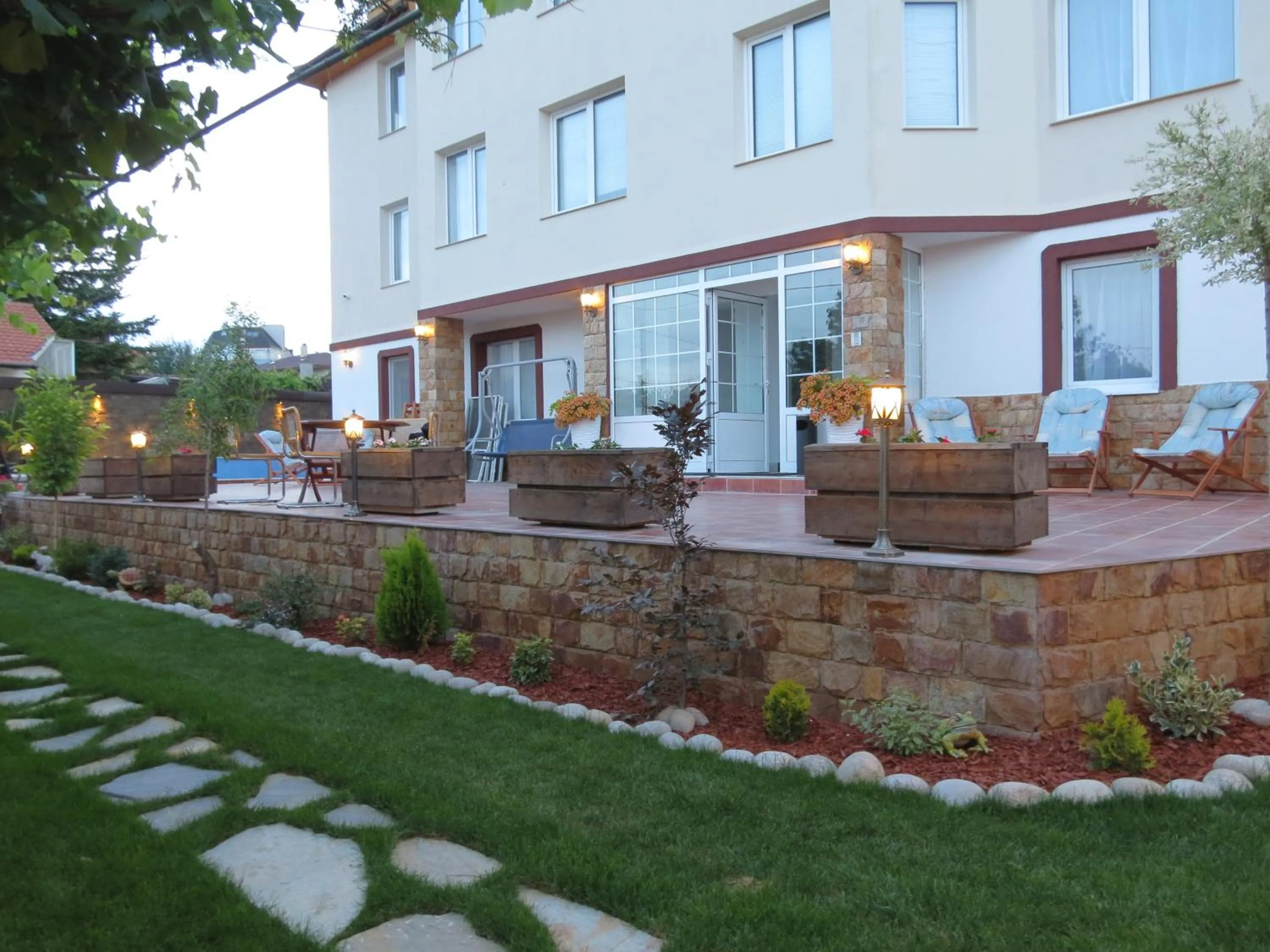 Aurora Guest House