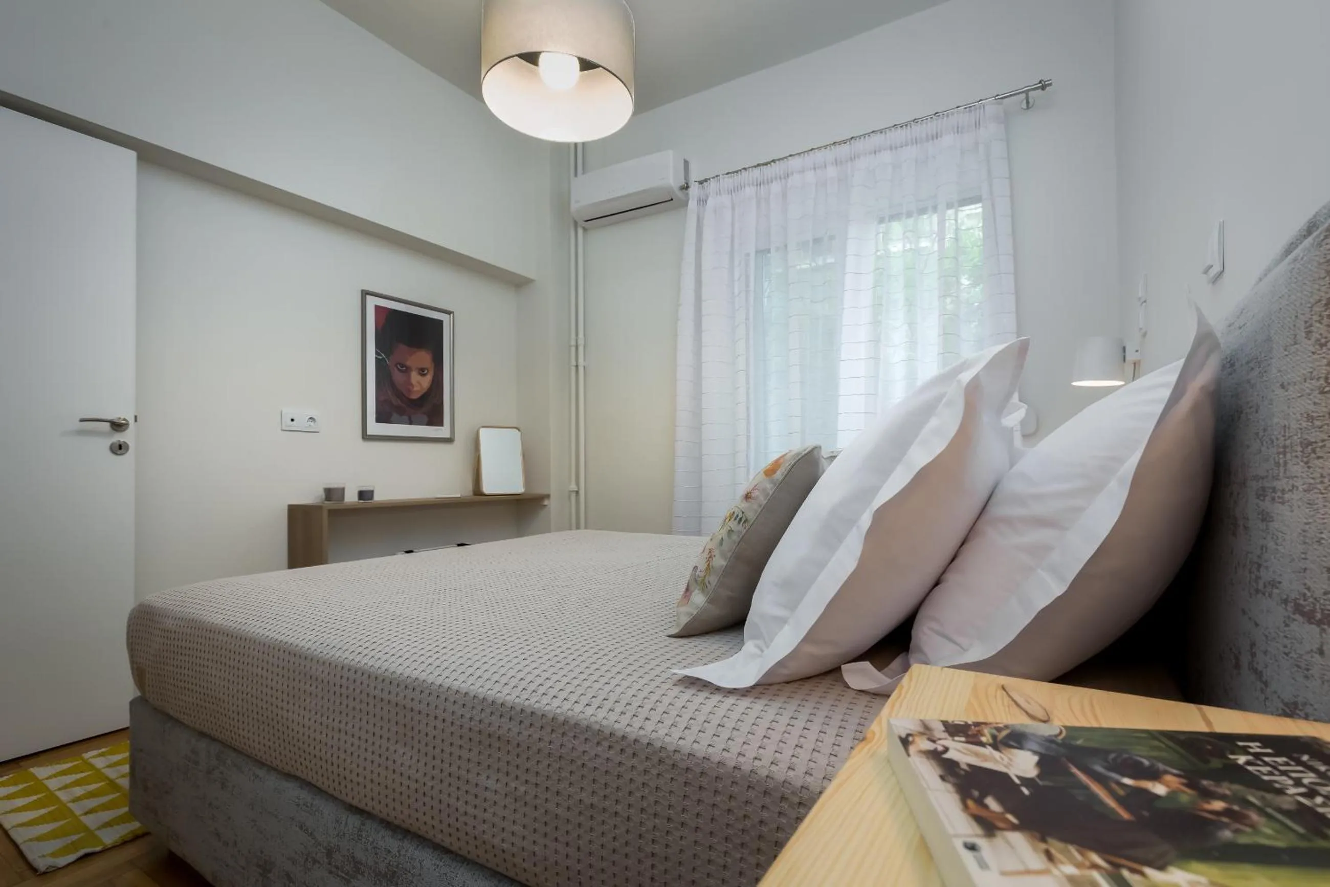 Bedroom, Bed in Absolute Athens II