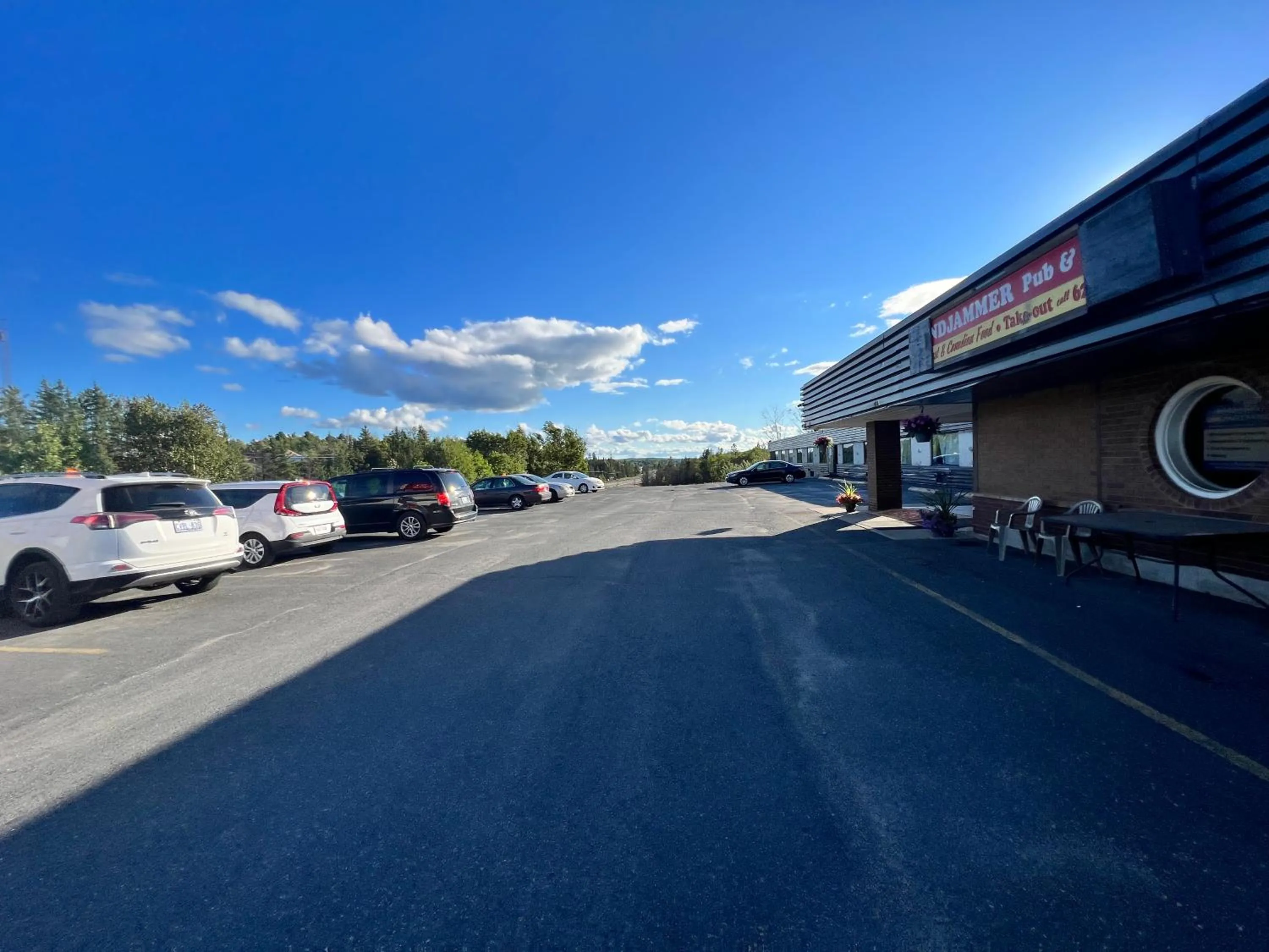 Lively Inn and Suites - Sudbury
