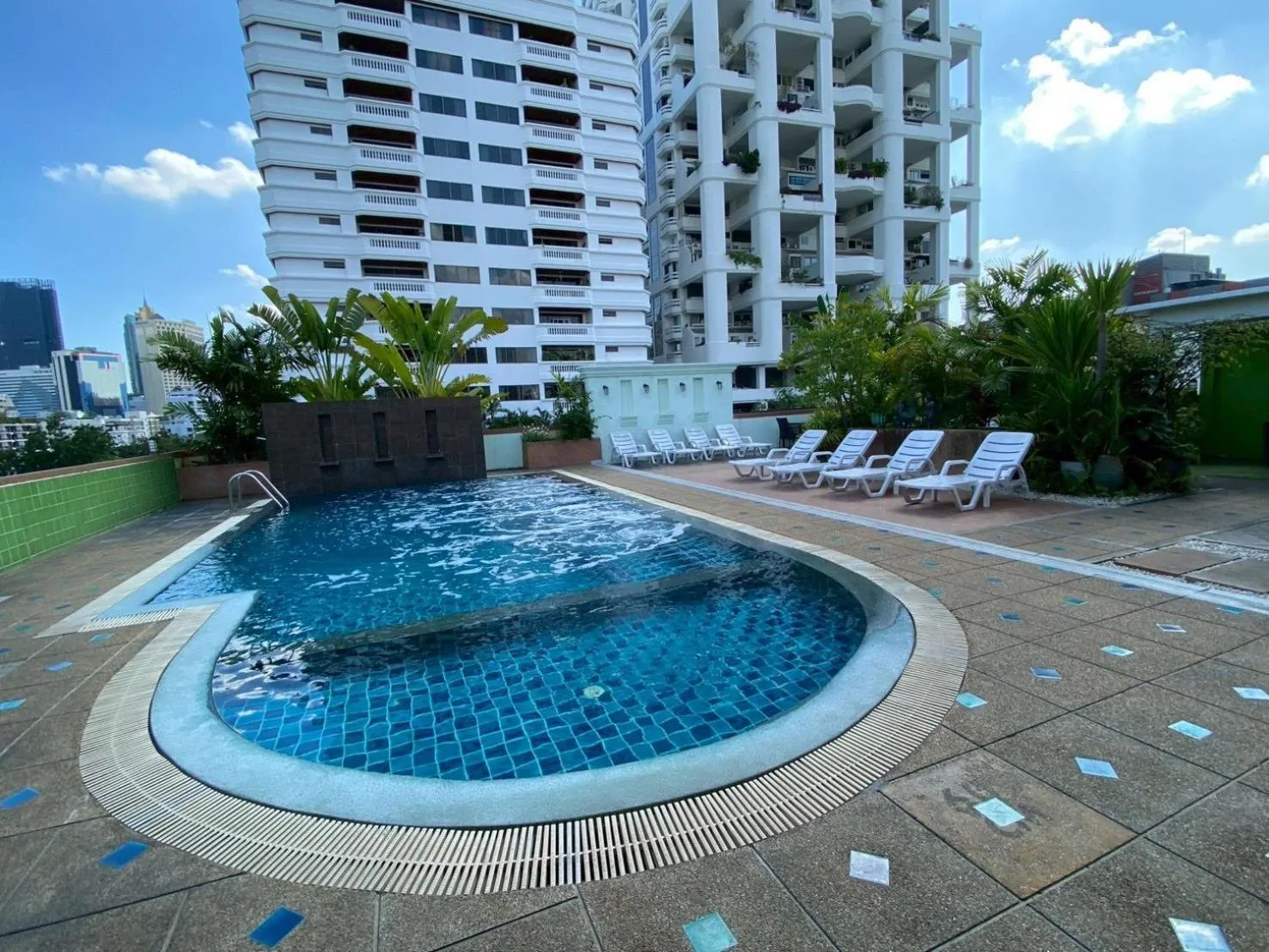 Woraburi Sukhumvit Hotel