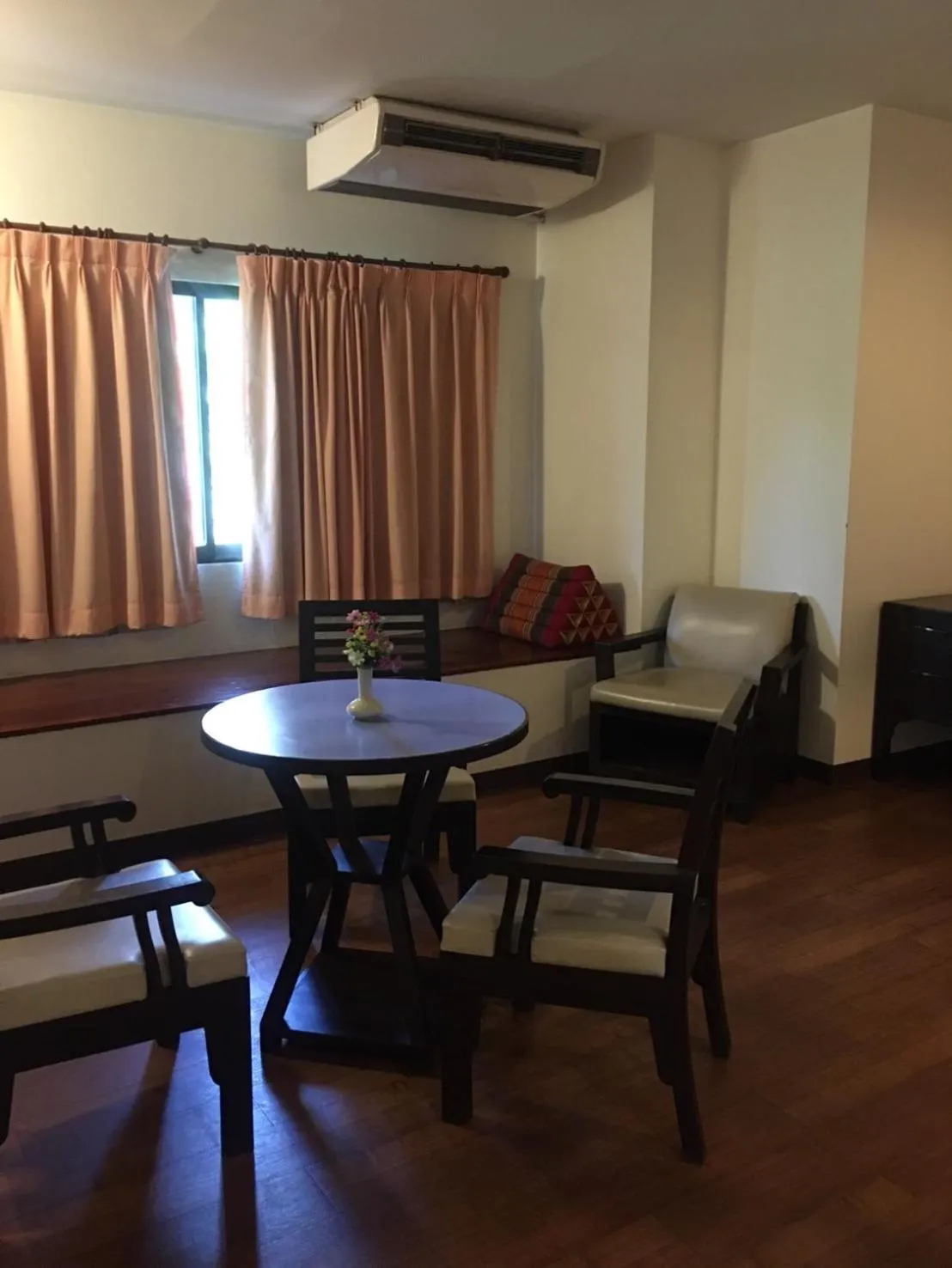 Woraburi Sukhumvit Hotel