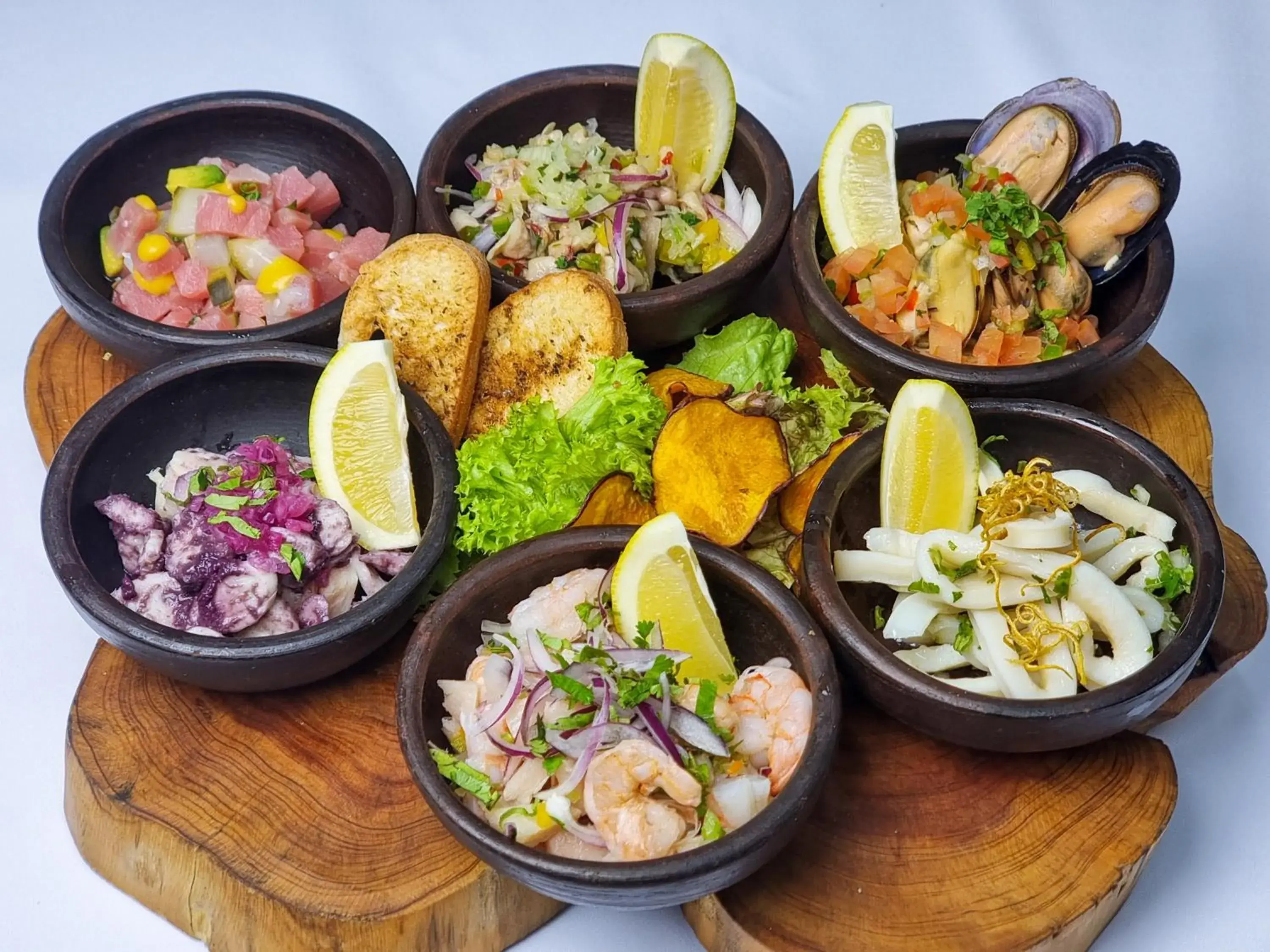 Restaurant/places to eat in Yachting Hotel Quintero Restaurant/places to eat in Yachting Hotel Quintero