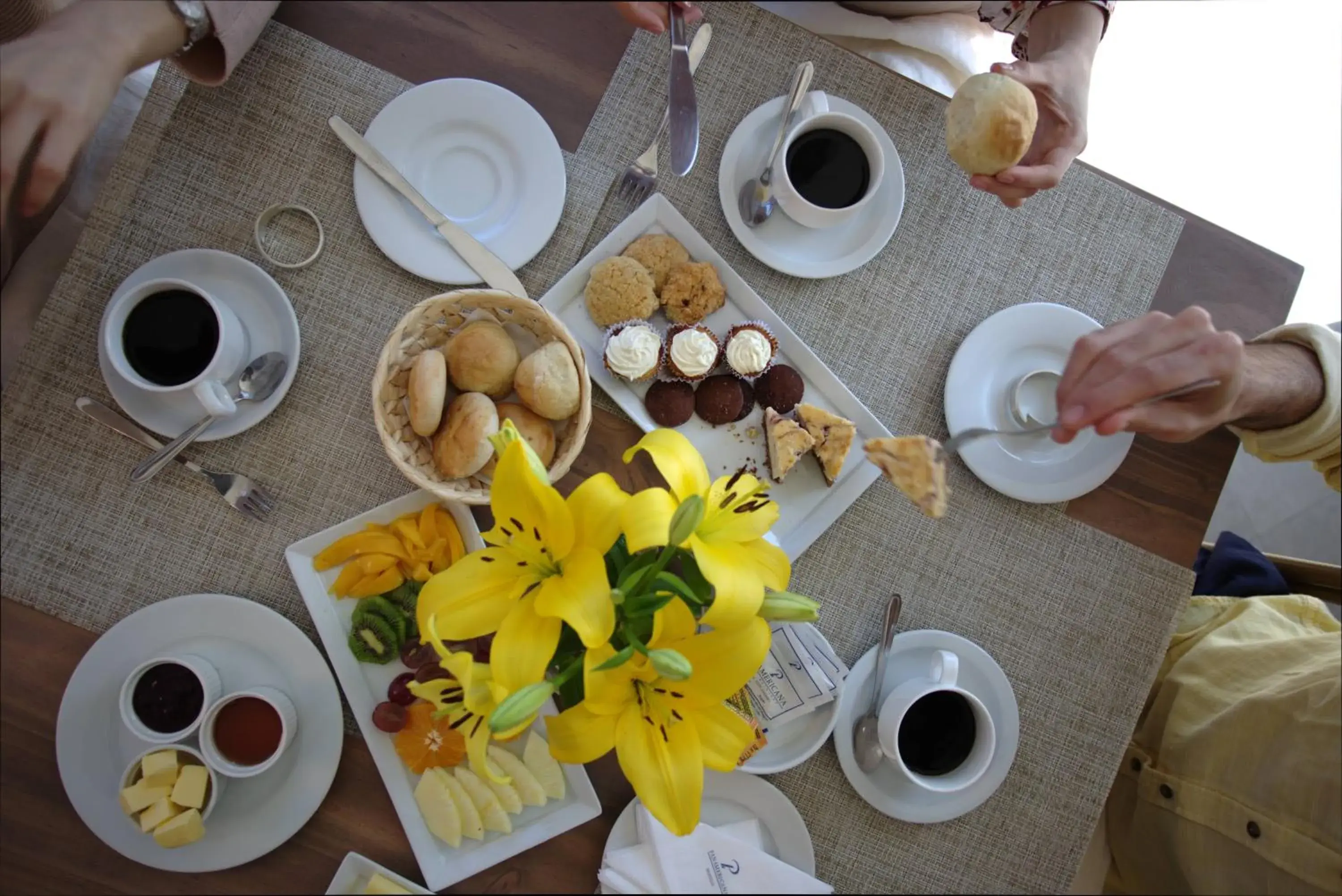 Restaurant/places to eat in Yachting Hotel Quintero Restaurant/places to eat in Yachting Hotel Quintero