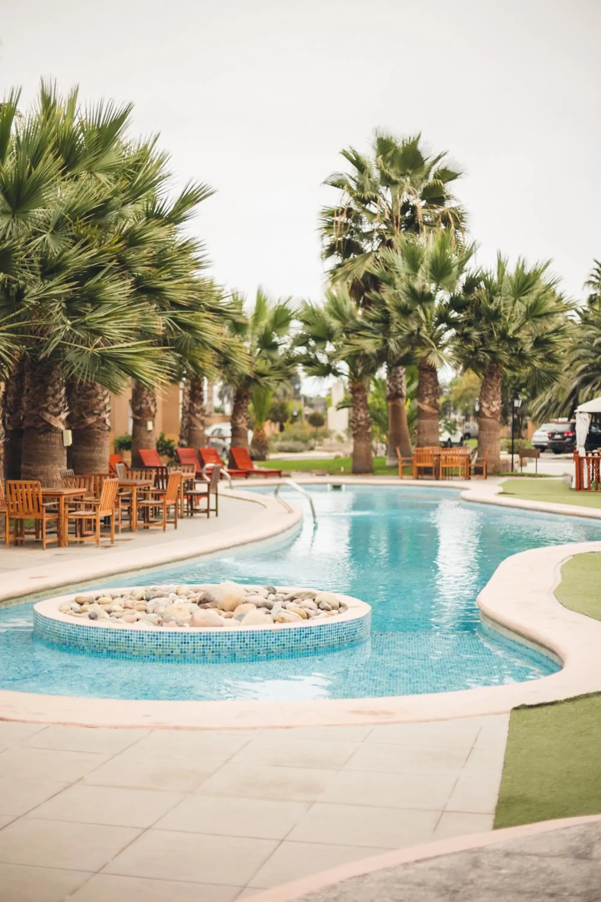 Swimming pool in Hotel Serena Suite Swimming pool in Hotel Serena Suite