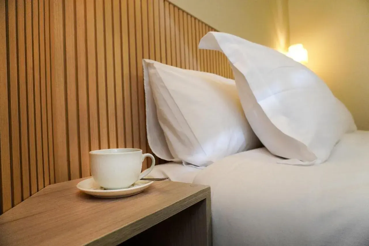 Bed in Hotel Serena Suite Bed in Hotel Serena Suite