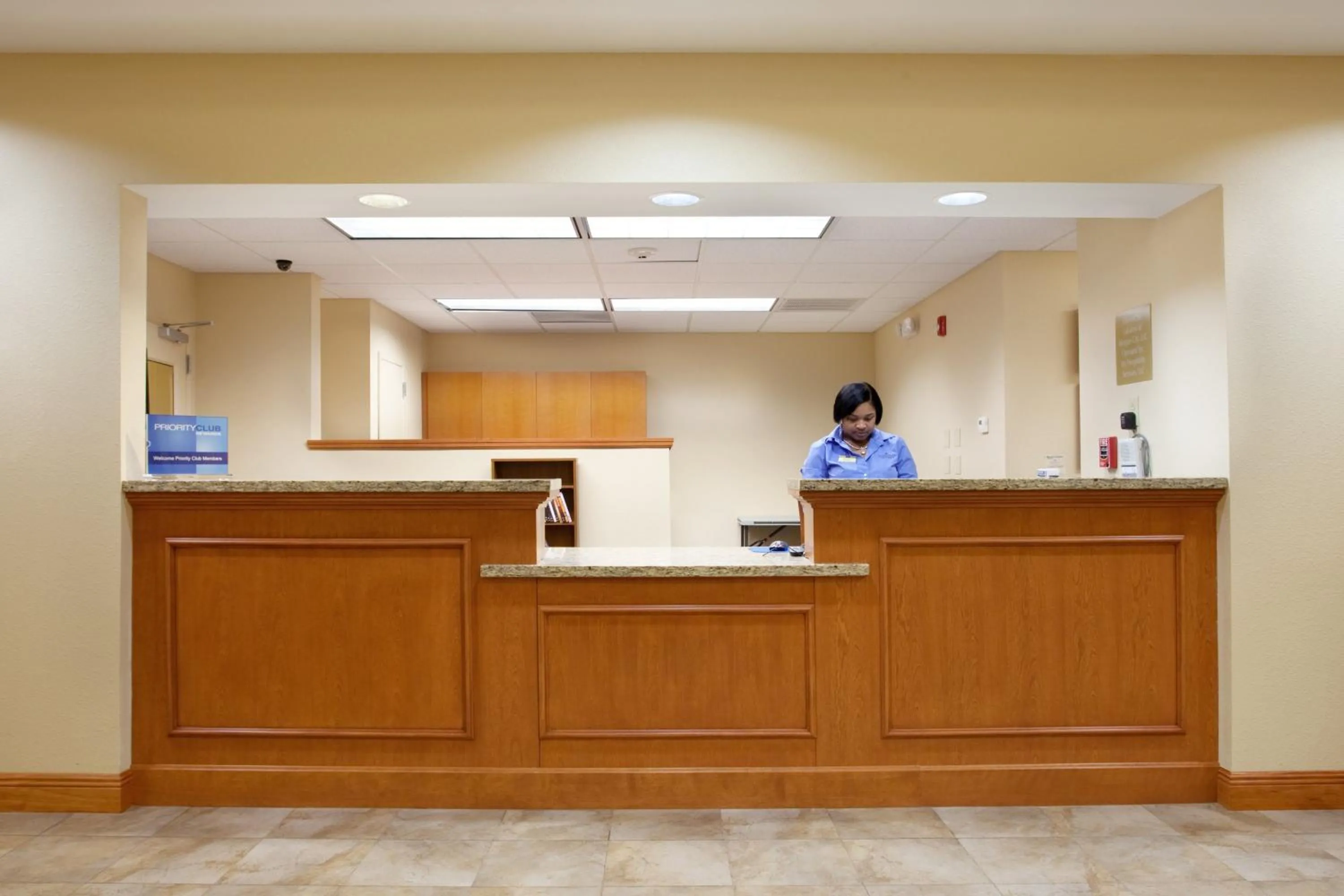 Lobby or reception in Candlewood Suites Slidell Northshore by IHG