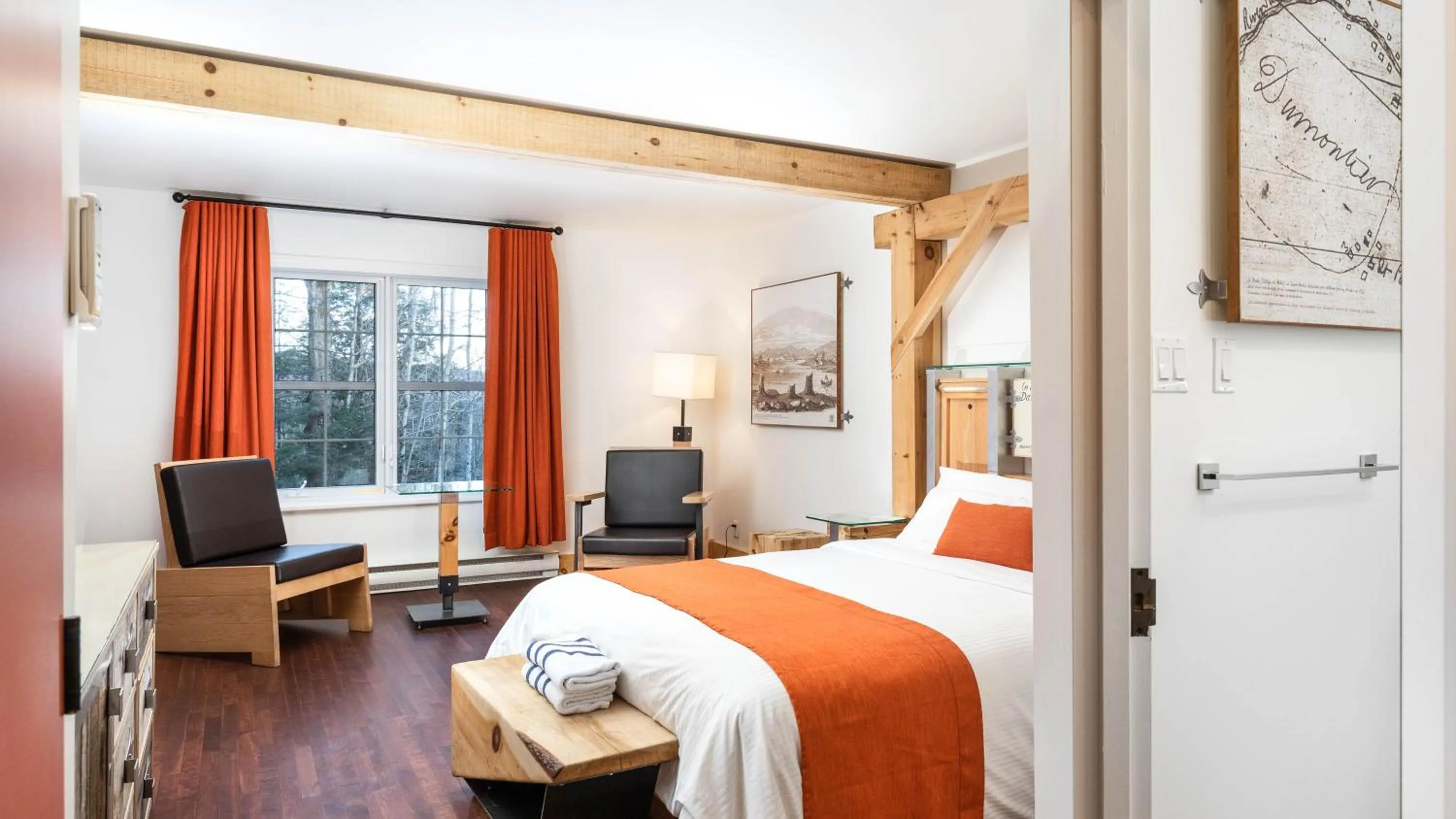 Natural landscape, Bed in Le Baluchon Éco-villégiature