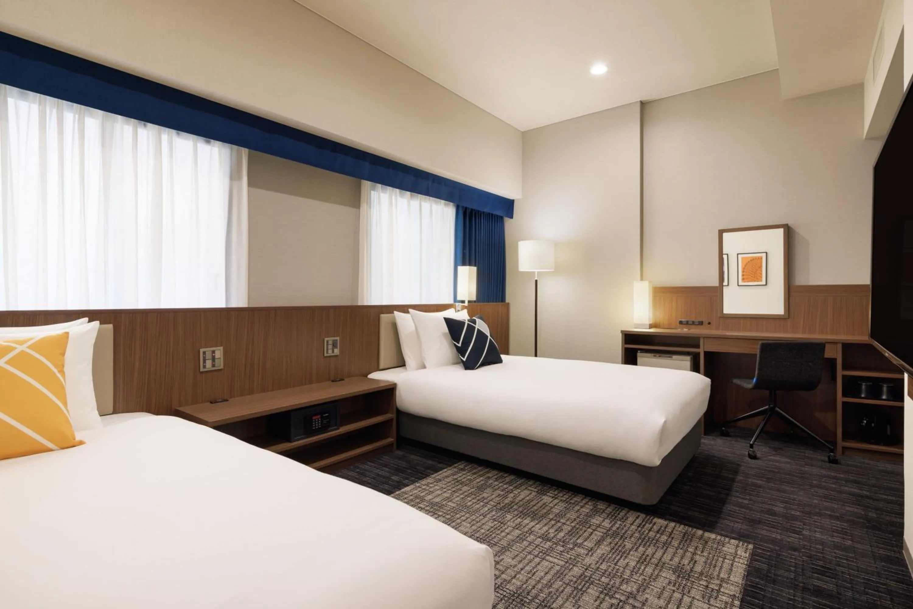 Photo of the whole room, Bed in Four Points Flex by Sheraton Osaka Umeda