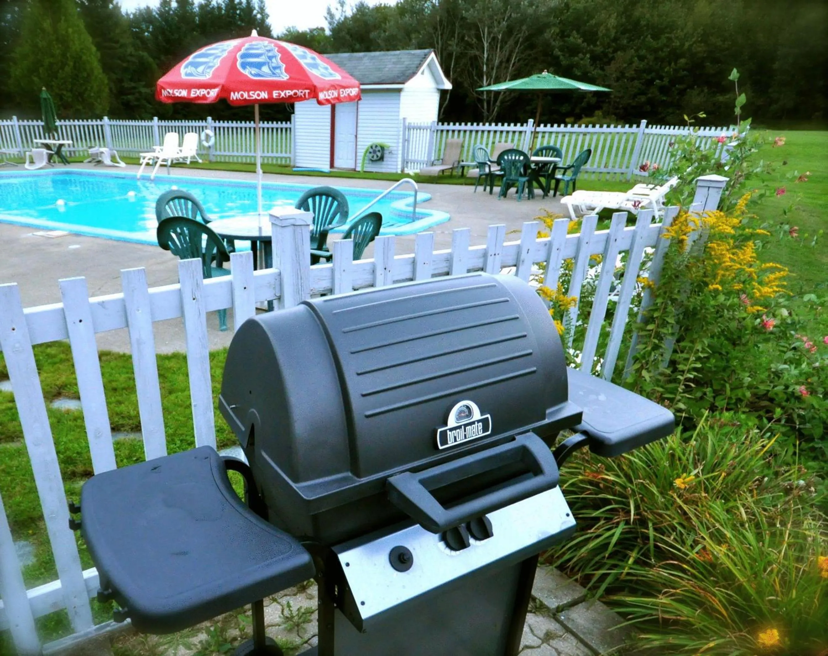Facade/entrance in Motel de la Pente Douce