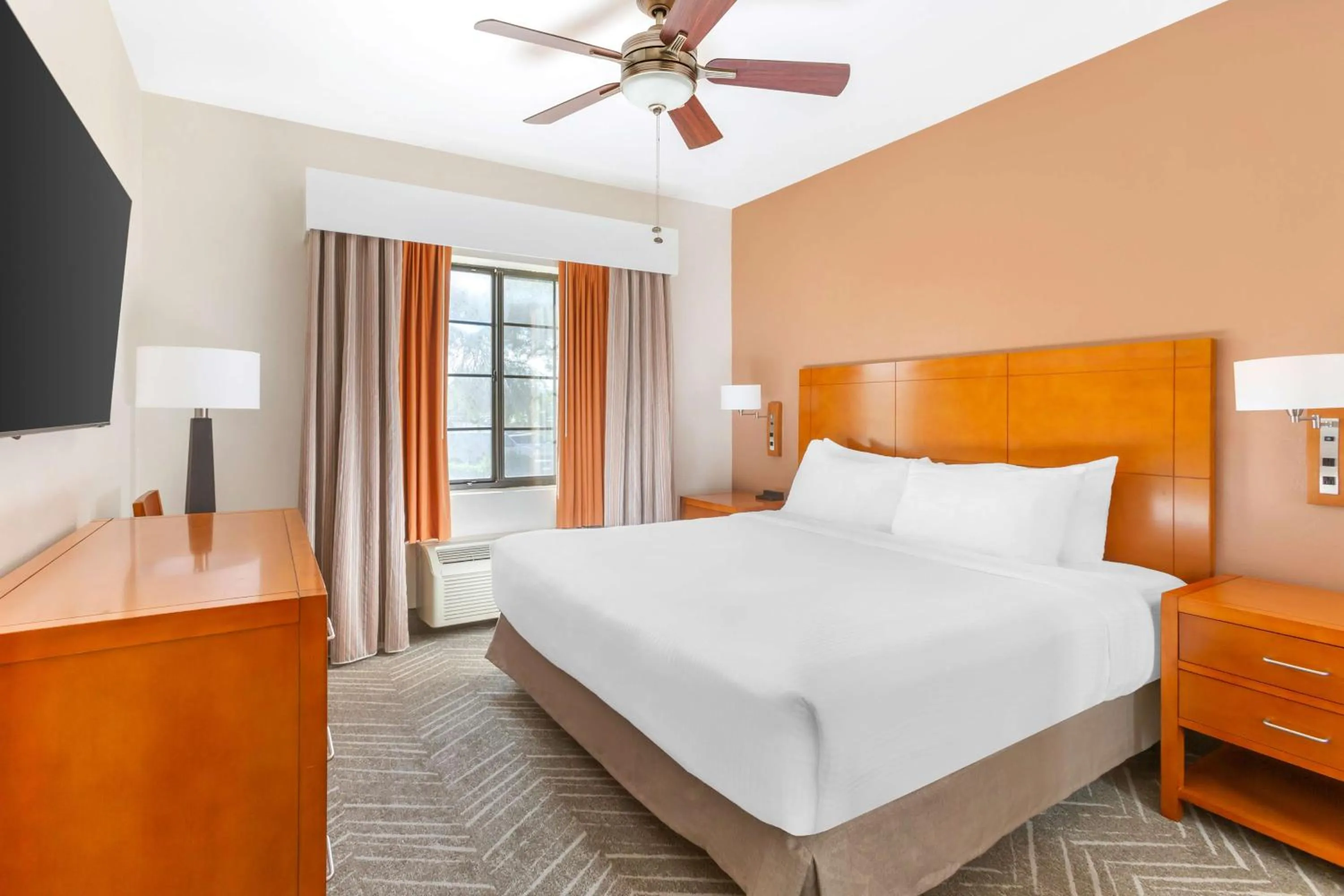 Bed in Hilton Vacation Club Varsity Club Tucson