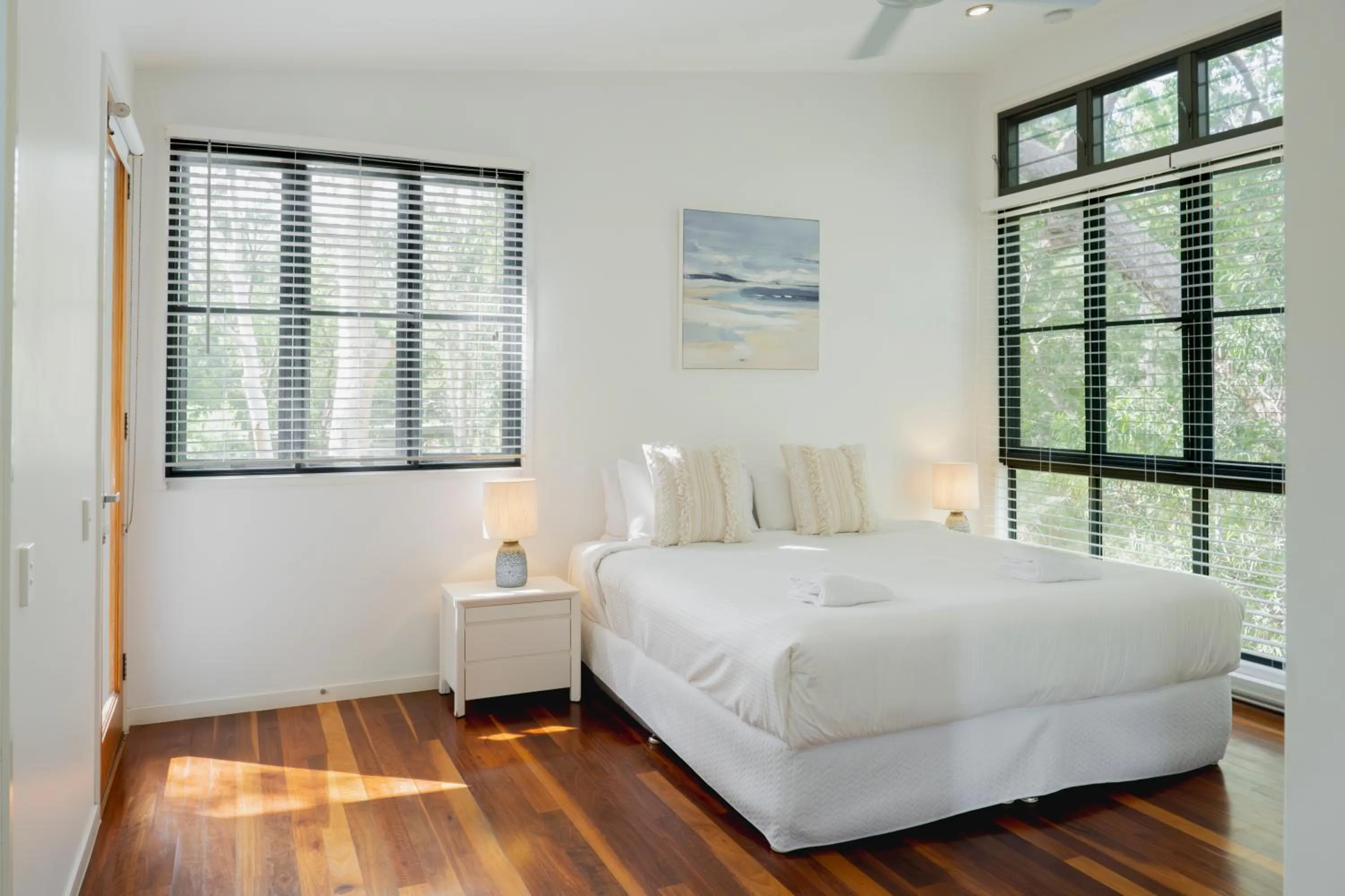 Bed in Beach Road Holiday Homes