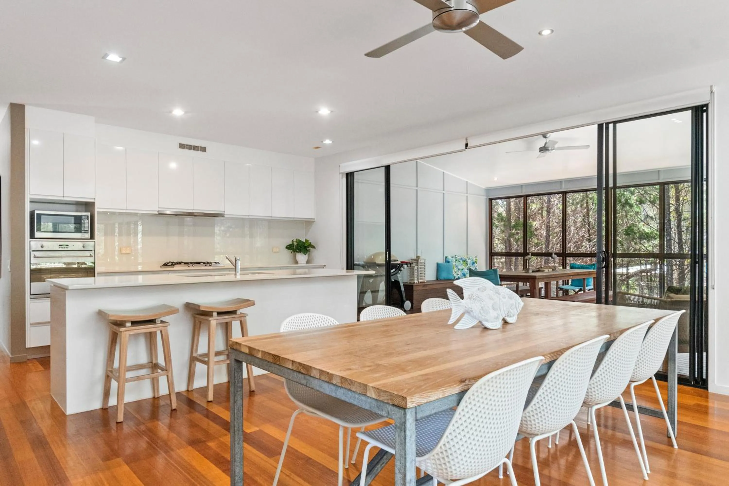 kitchen in Beach Road Holiday Homes