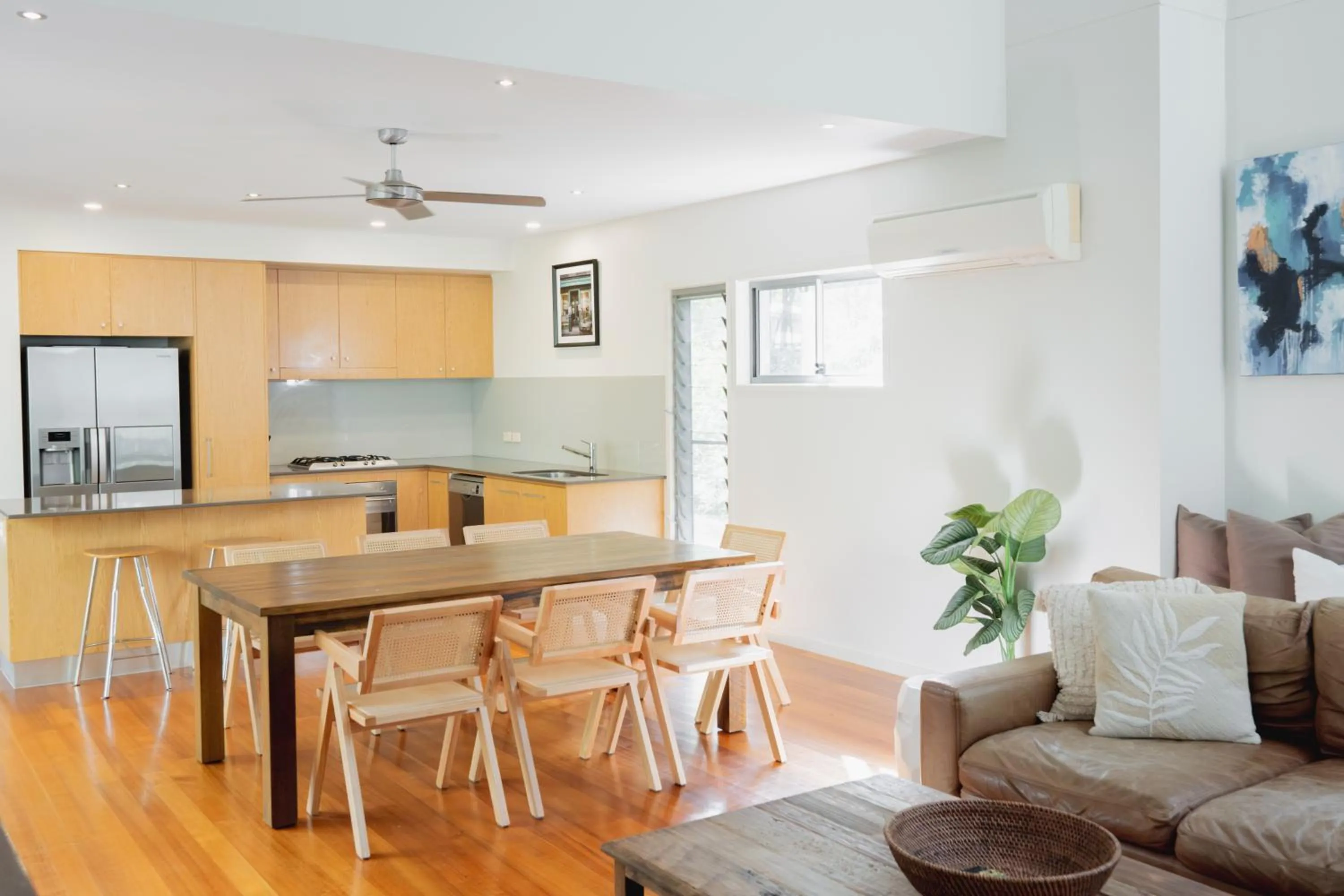 Living room in Beach Road Holiday Homes