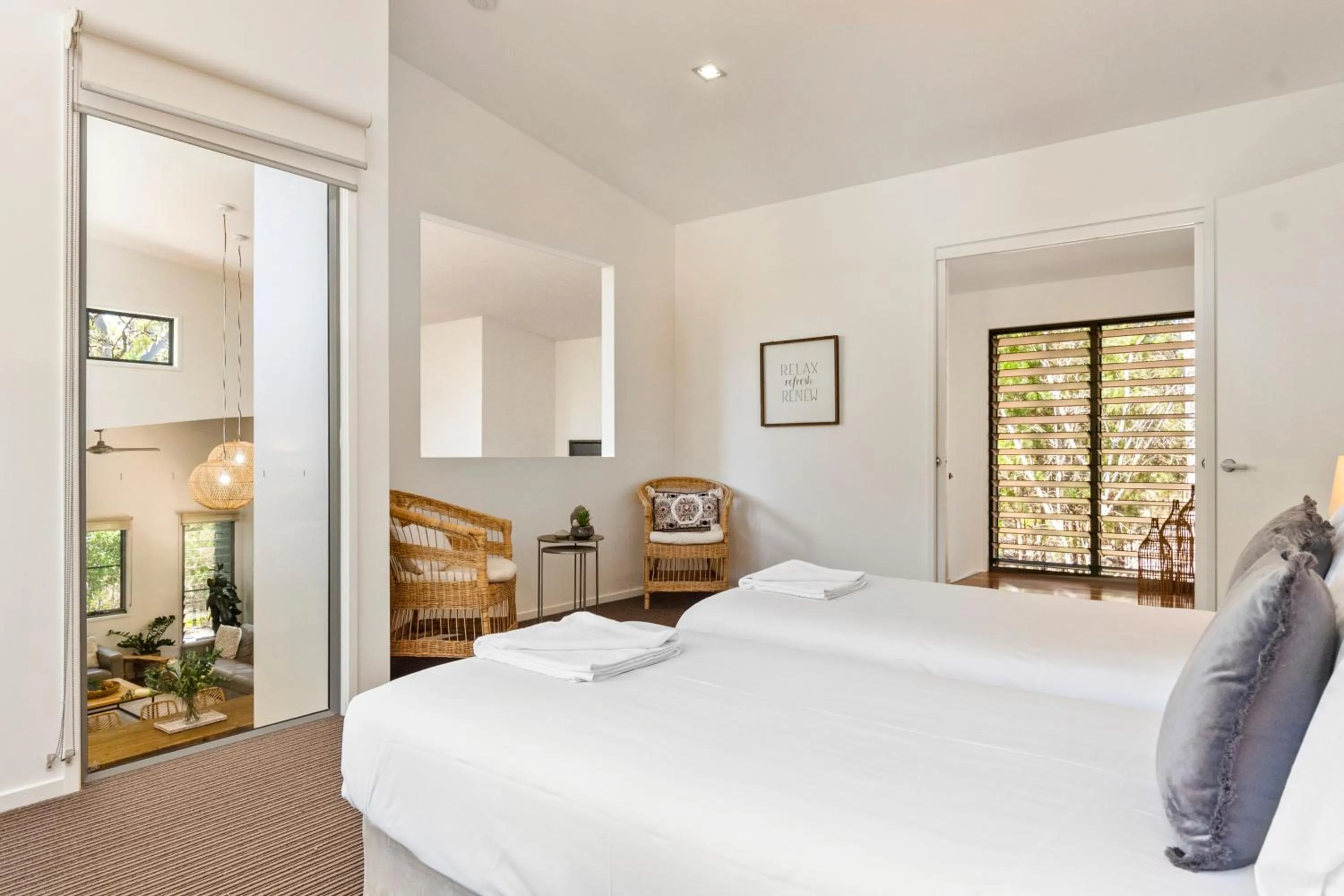 Bed in Beach Road Holiday Homes