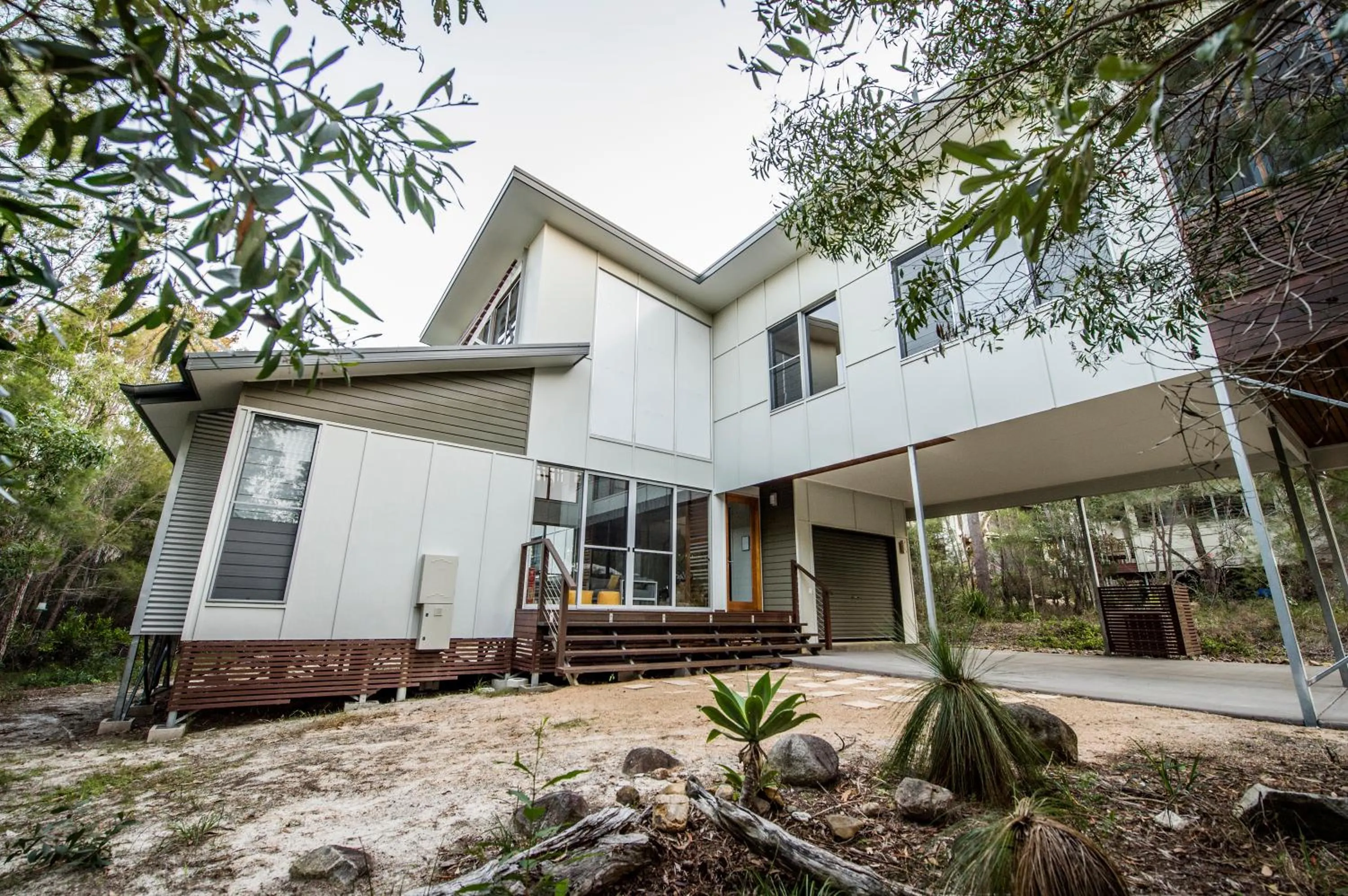 Property building in Beach Road Holiday Homes