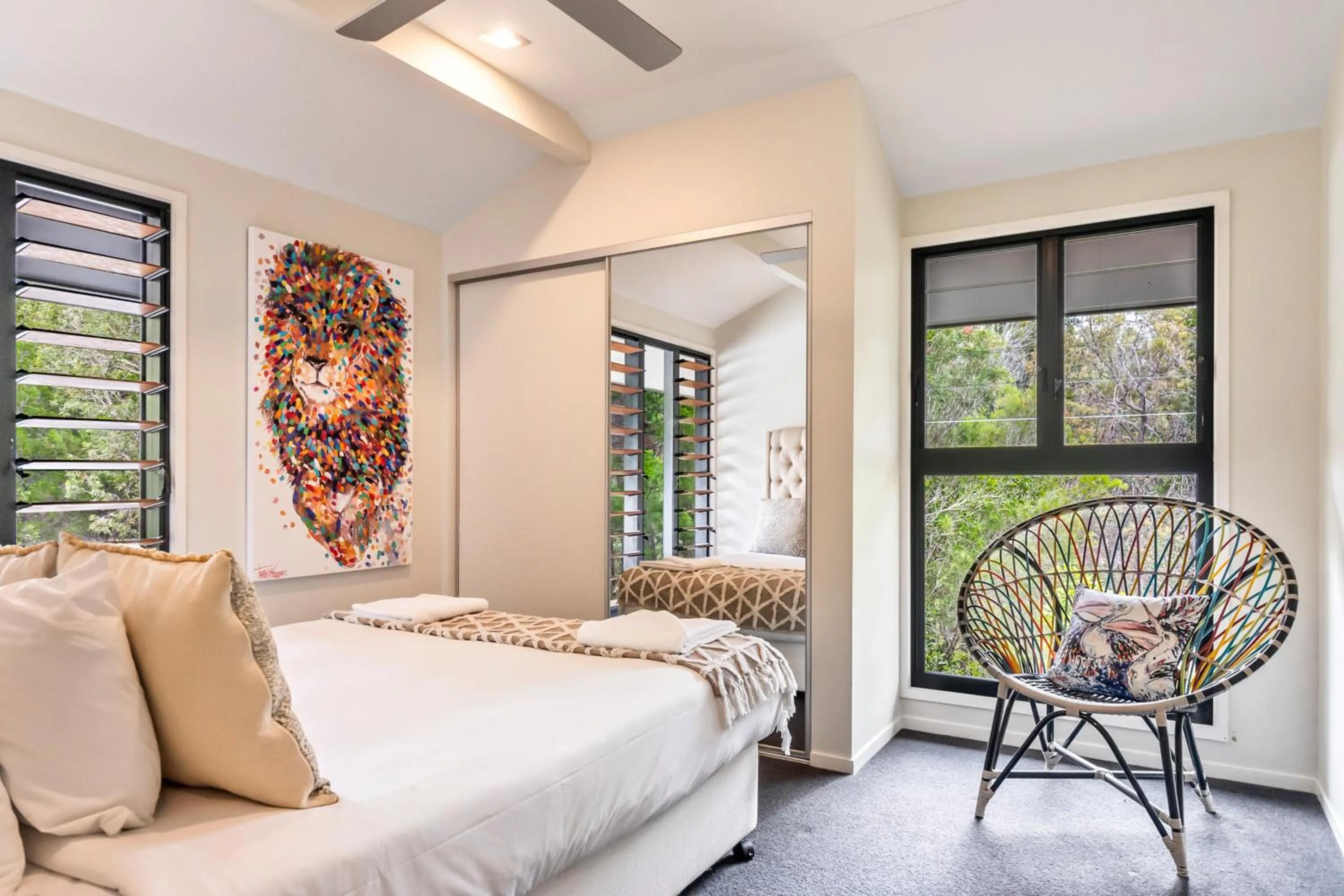 Bed in Beach Road Holiday Homes