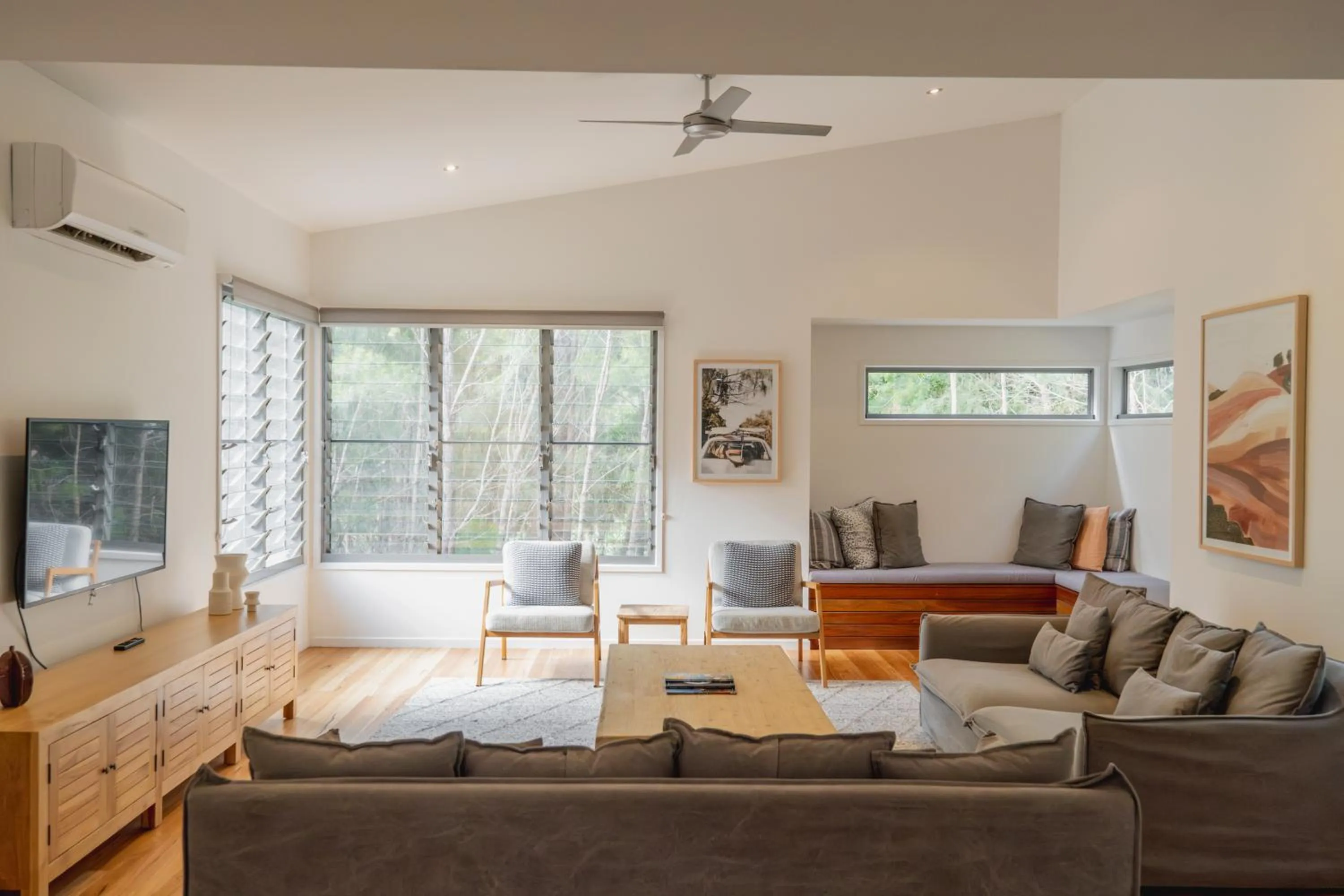Living room in Beach Road Holiday Homes