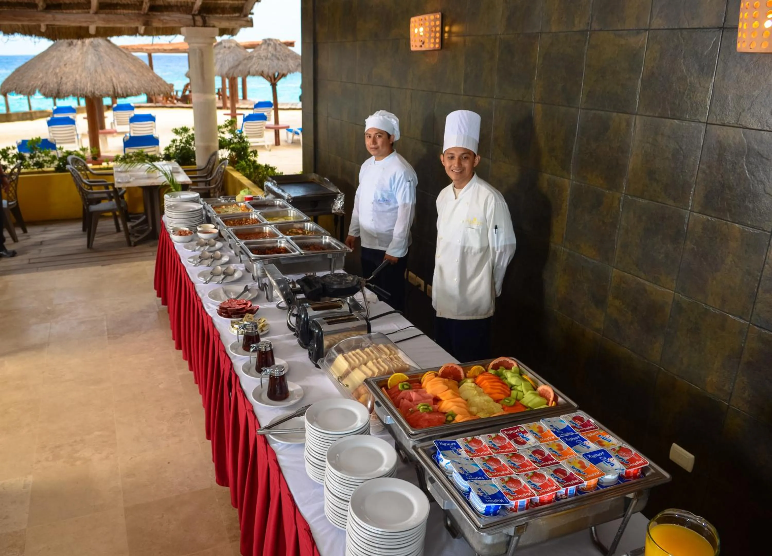 Restaurant/places to eat in Playa Azul Cozumel