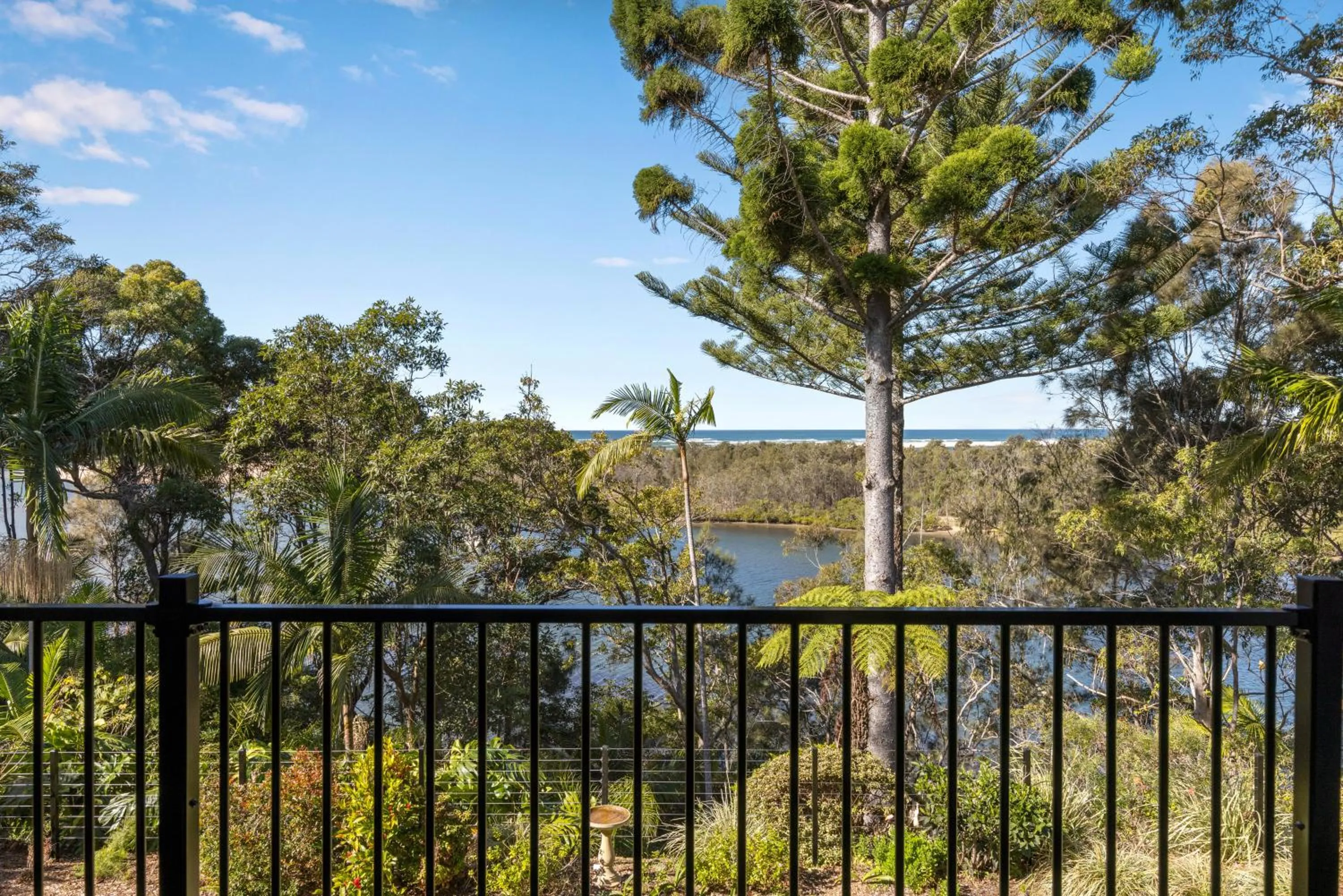 River view in Motel Miramar